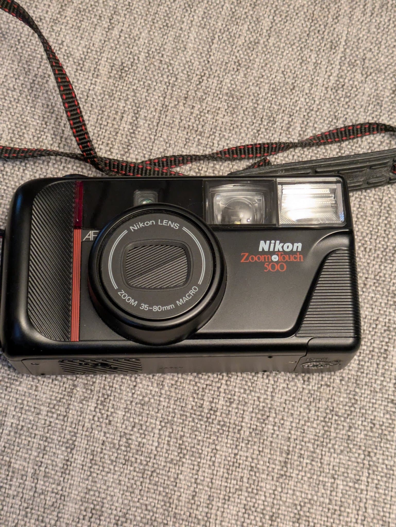 Nikon ZoomTouch 500 Analog Kamera