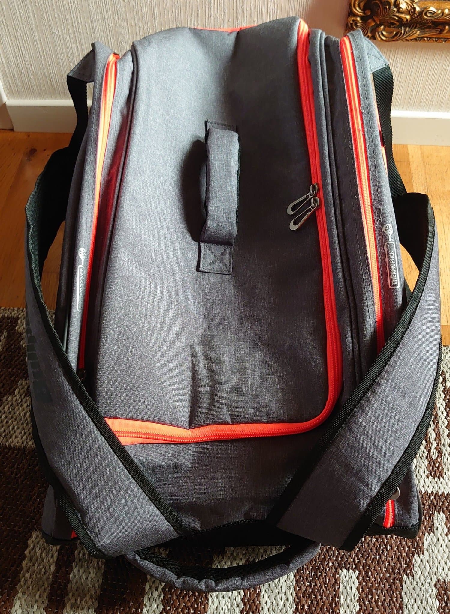 Bullpadel Performance Racketväska