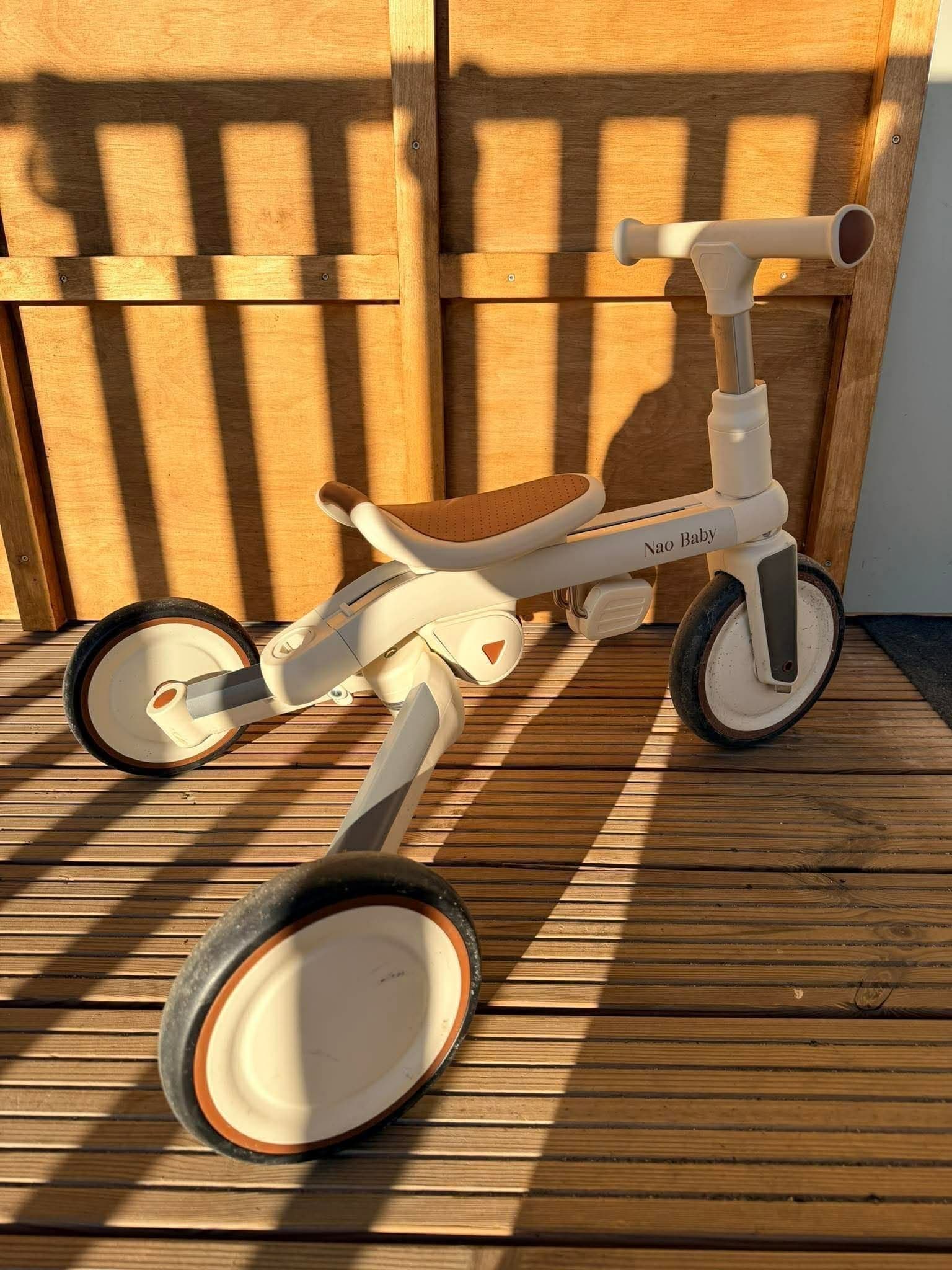 Nao Baby trehjuling och balanscykel 2-i-1