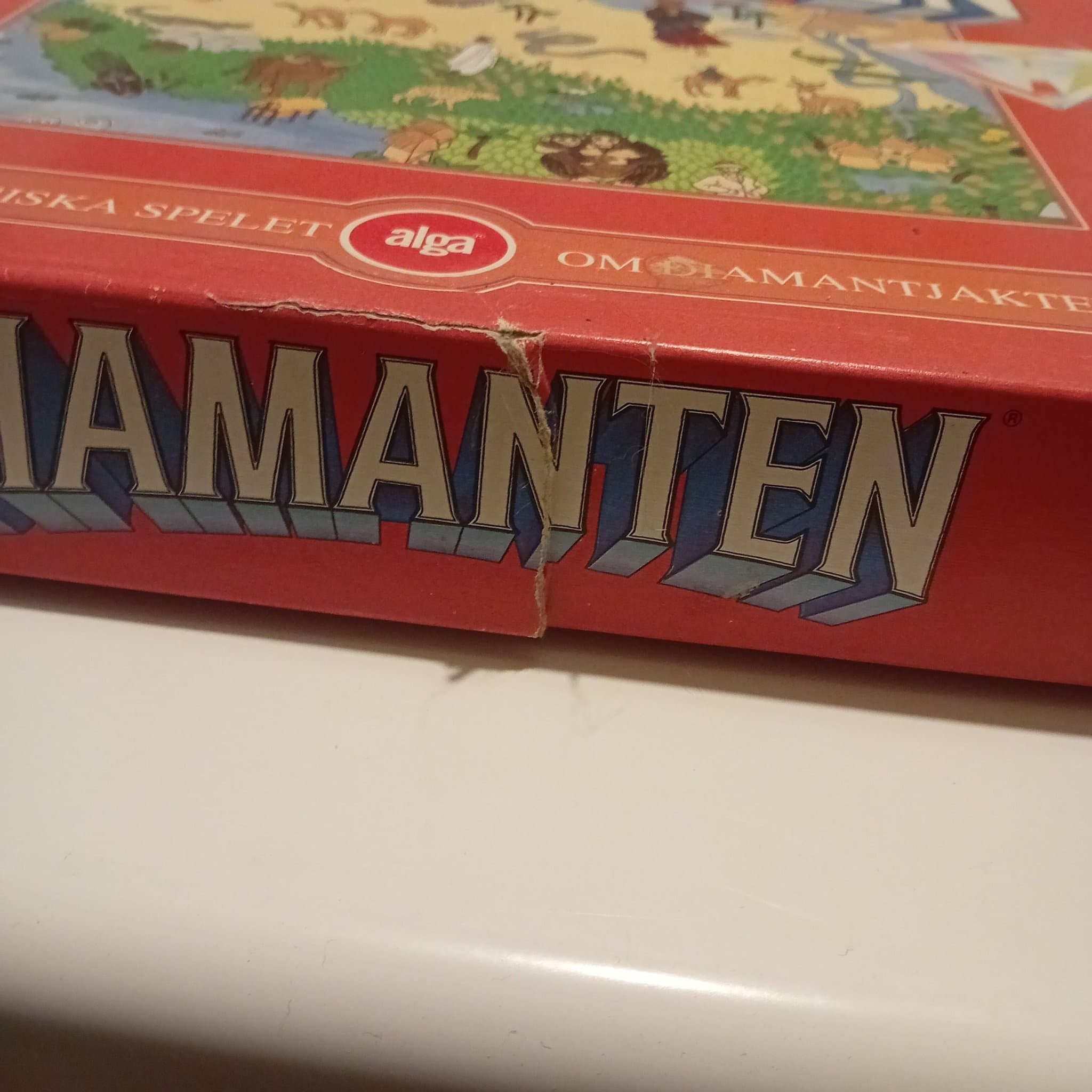 Den försvunna Diamanten - Brädspel - Alga