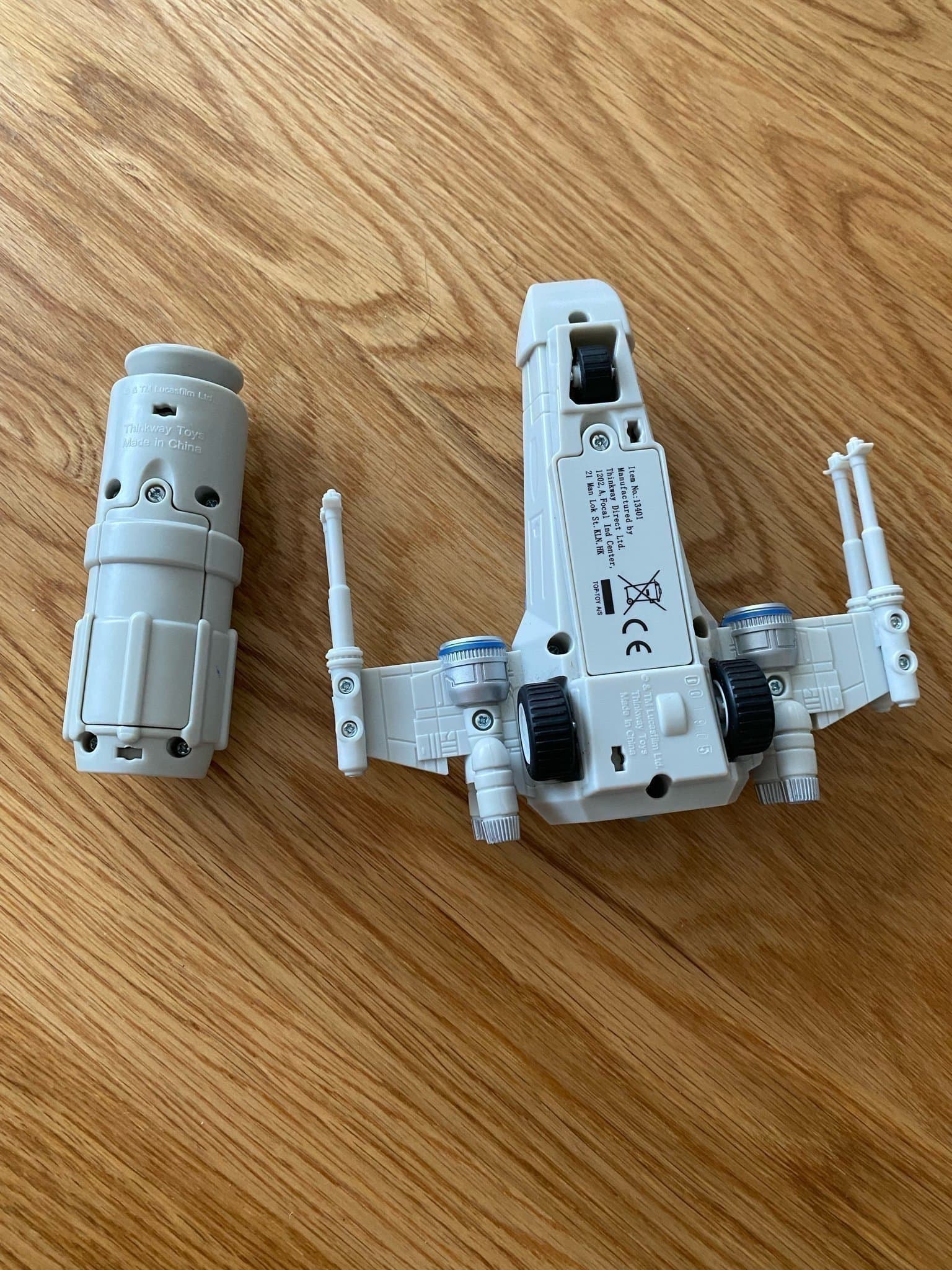 Star Wars Resistance X-Wing Fighter med Fjärrkontroll