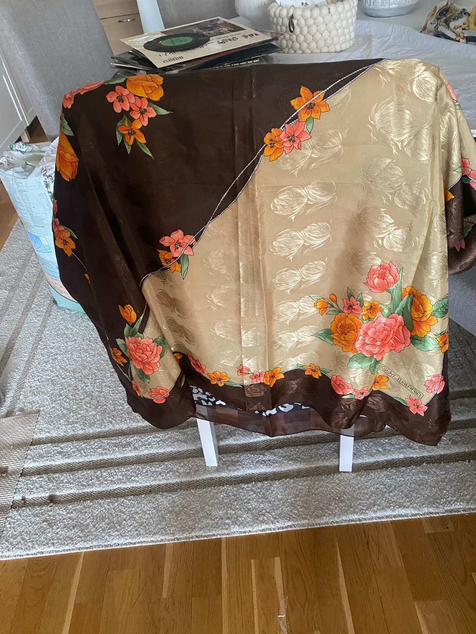 GUY ITALANIA scarf i siden