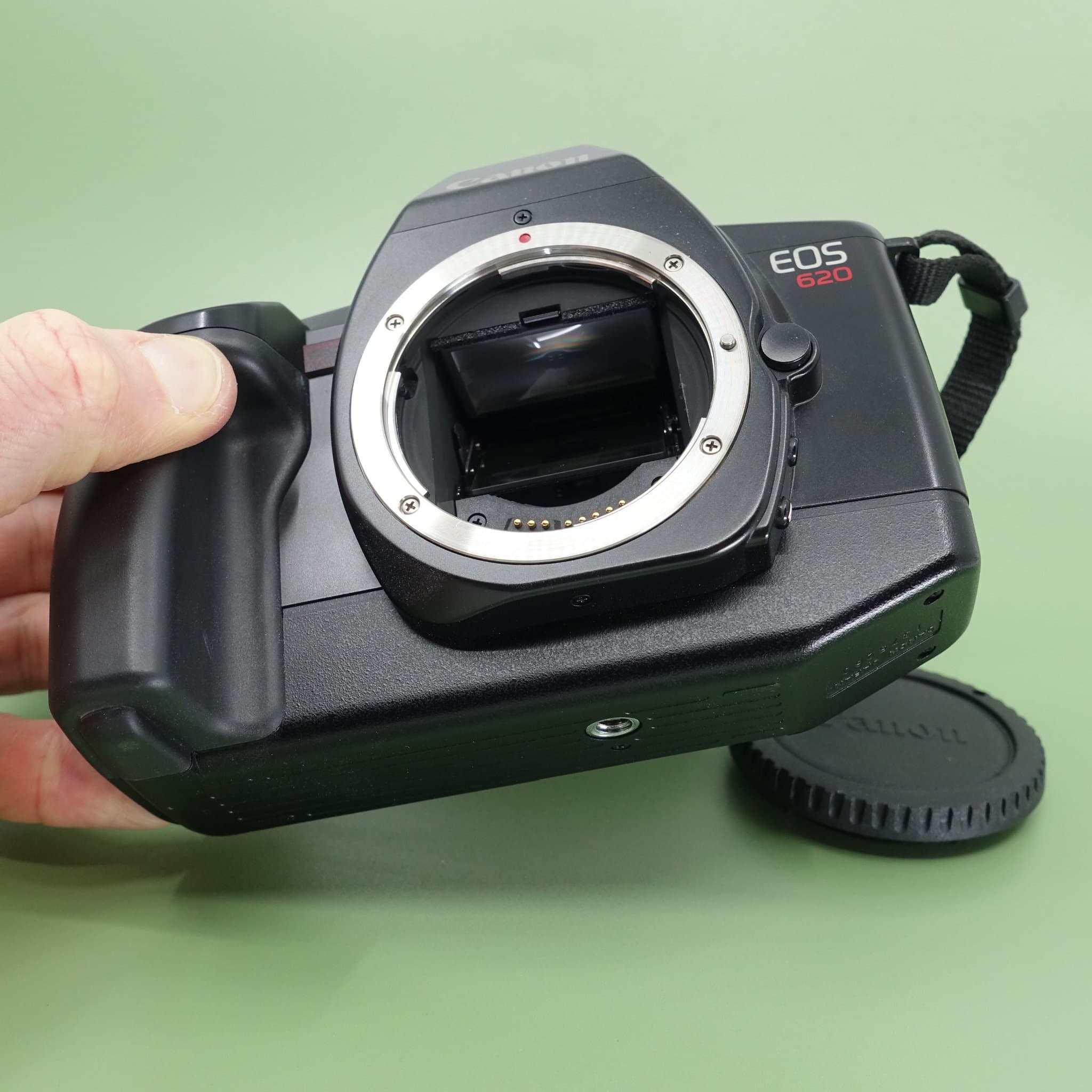 Canon EOS 620 · Analog systemkamera i toppskick
