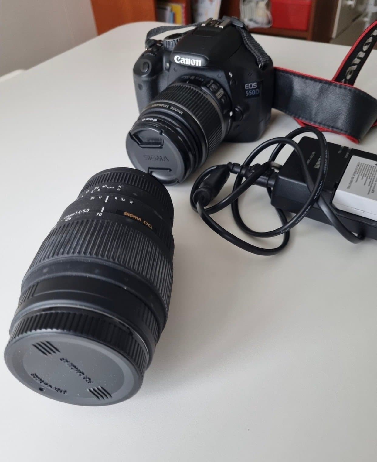 Canon EOS 550D med alla tillbehör