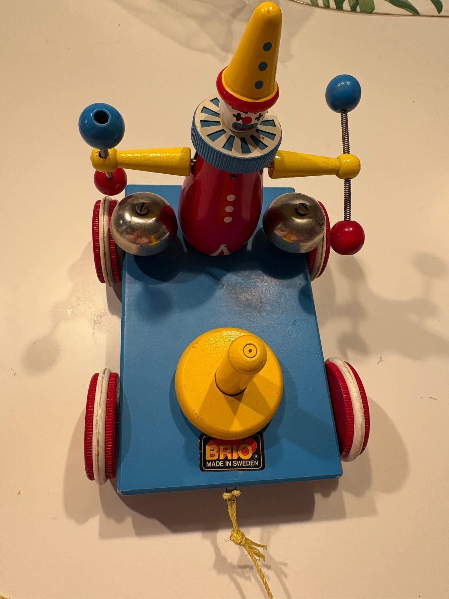 Brio Clown Dragbil i Trä retro