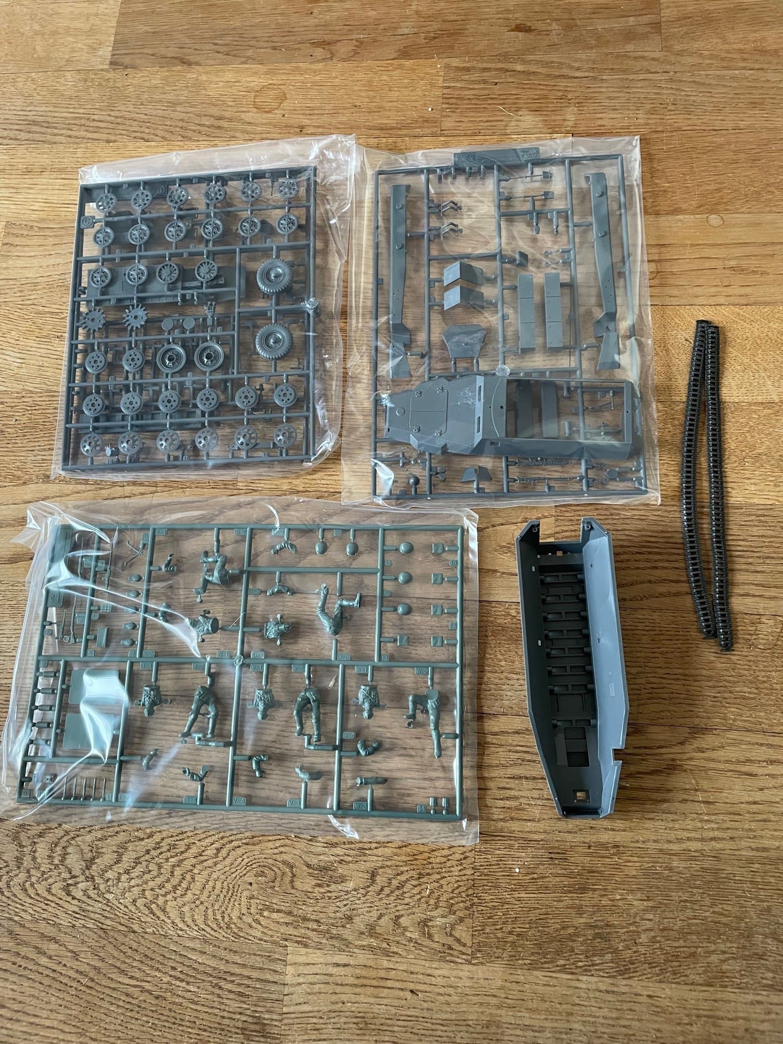 Tamiya Tysk Hanomag Sd.Kfz.251/1 Militär Miniatyr Modell