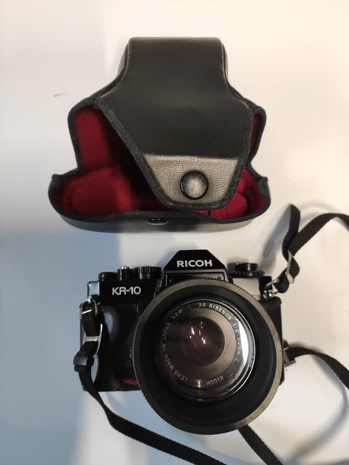 Ricoh KR-10 – 35mm systemkamera – Japan 1980-tal – Delvis fungerande