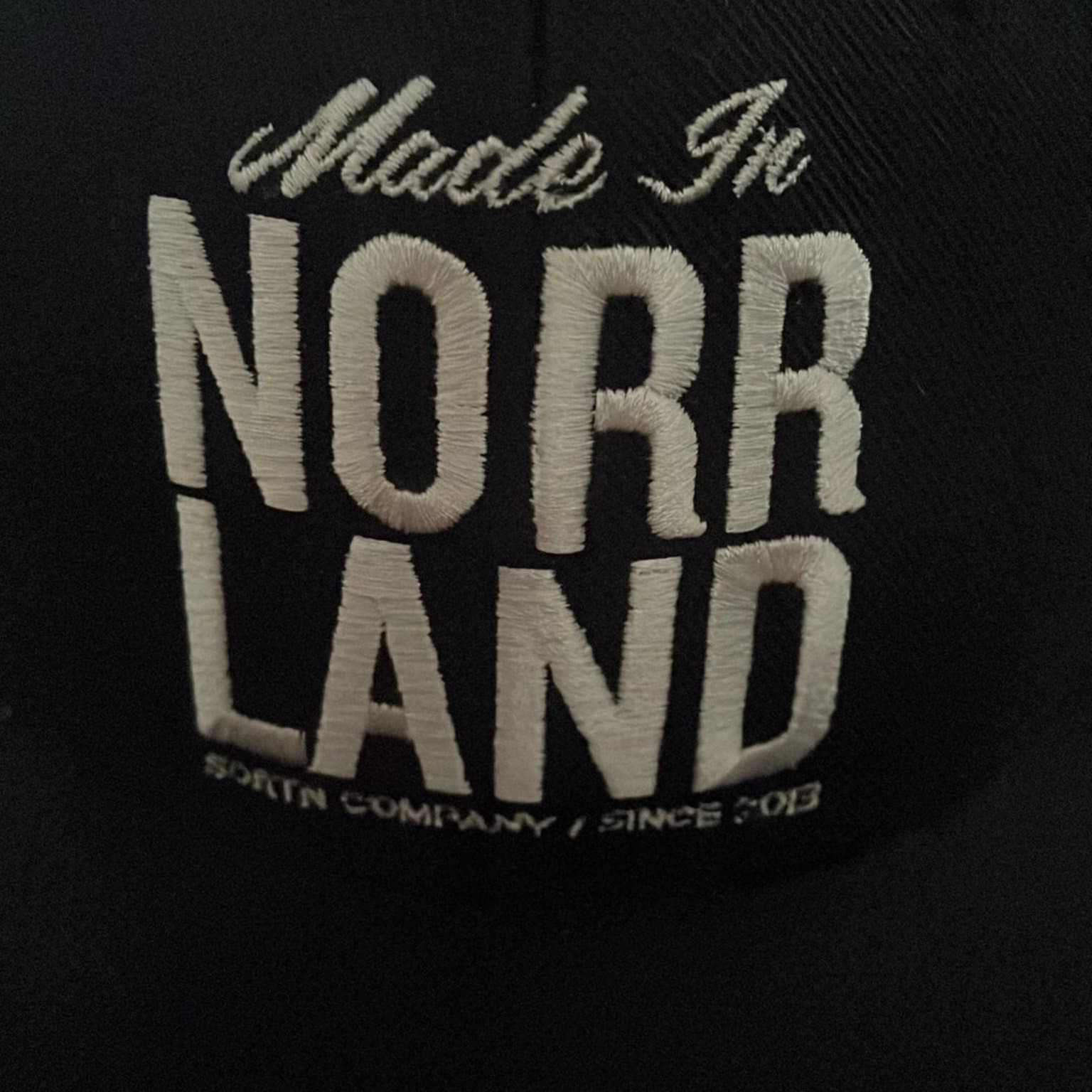 Helt ny! SQRTN Norrland keps. Prislapp kvar på. Julklapp?