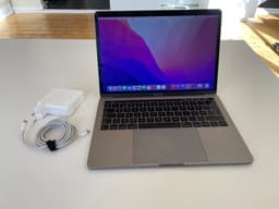 MacBook Pro (13 tum, 2016, fyra Thunderbolt 3-portar)