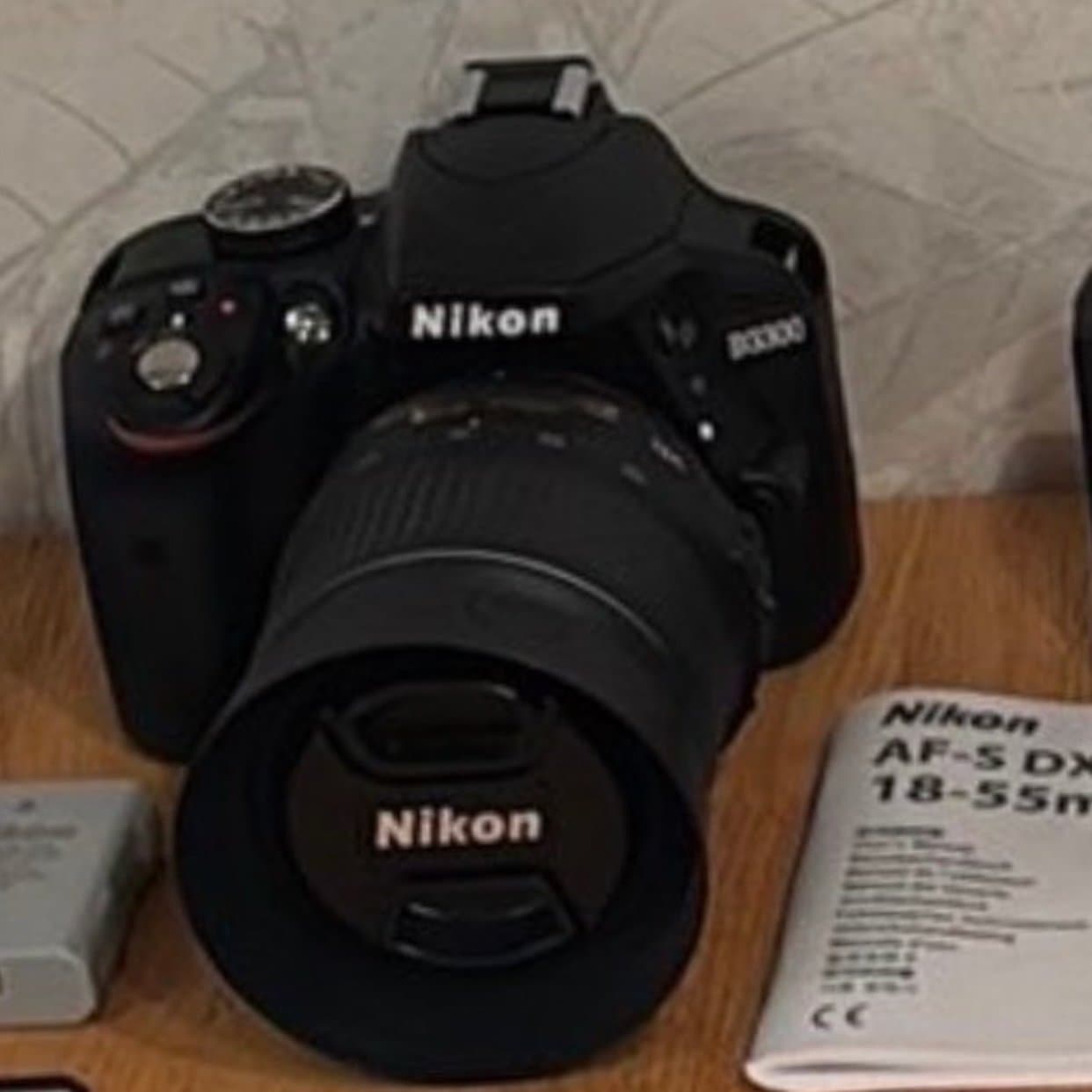 Nikon D3300 kamera med AF-P 18-55 VR Kit*64GB minneskort ingår*nästan ny*