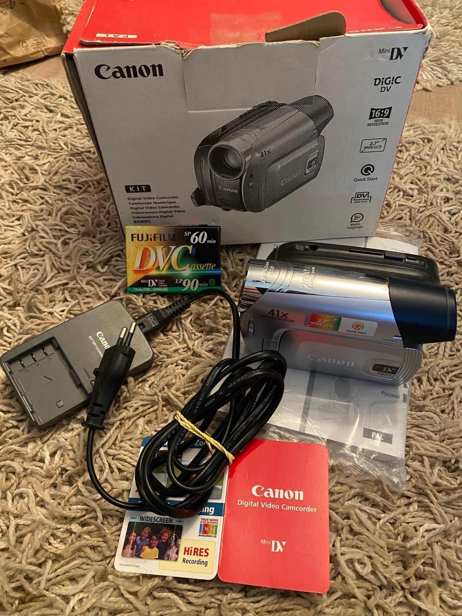 HELT NY Canon DIGITAL Videokamera MD 235 HELT NYTT