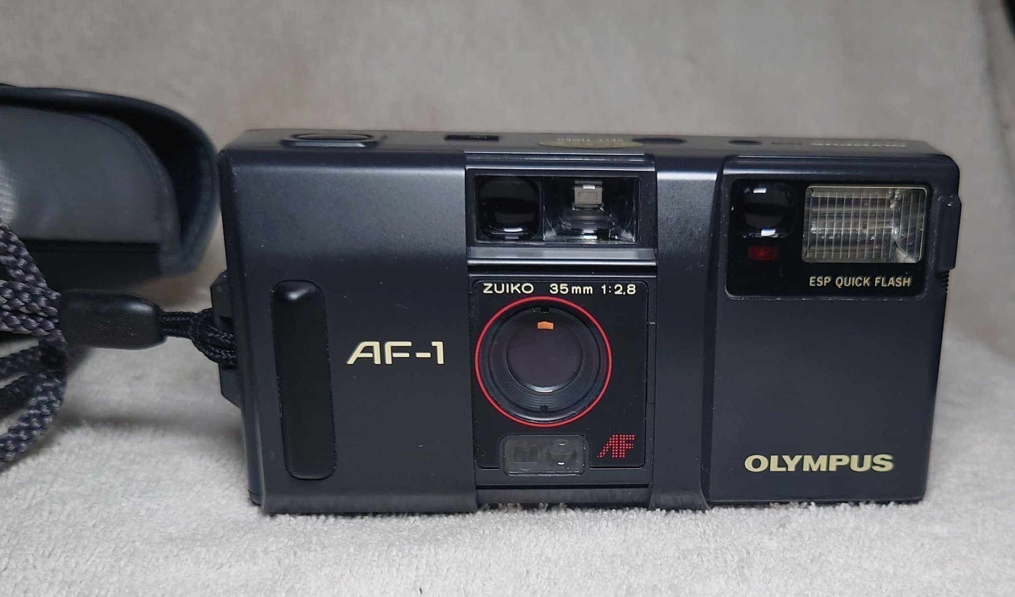Retro Olympus AF-1