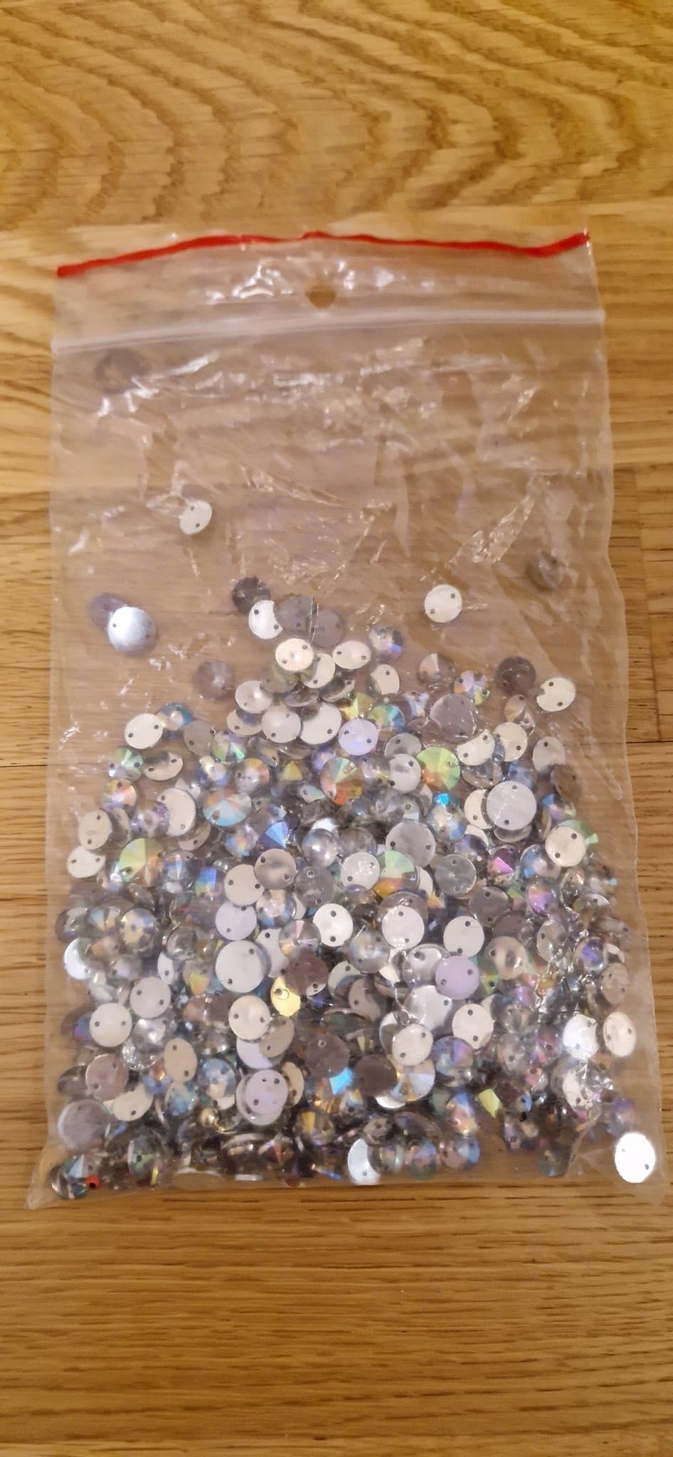 Stenar/strassar, pärlor, paletter