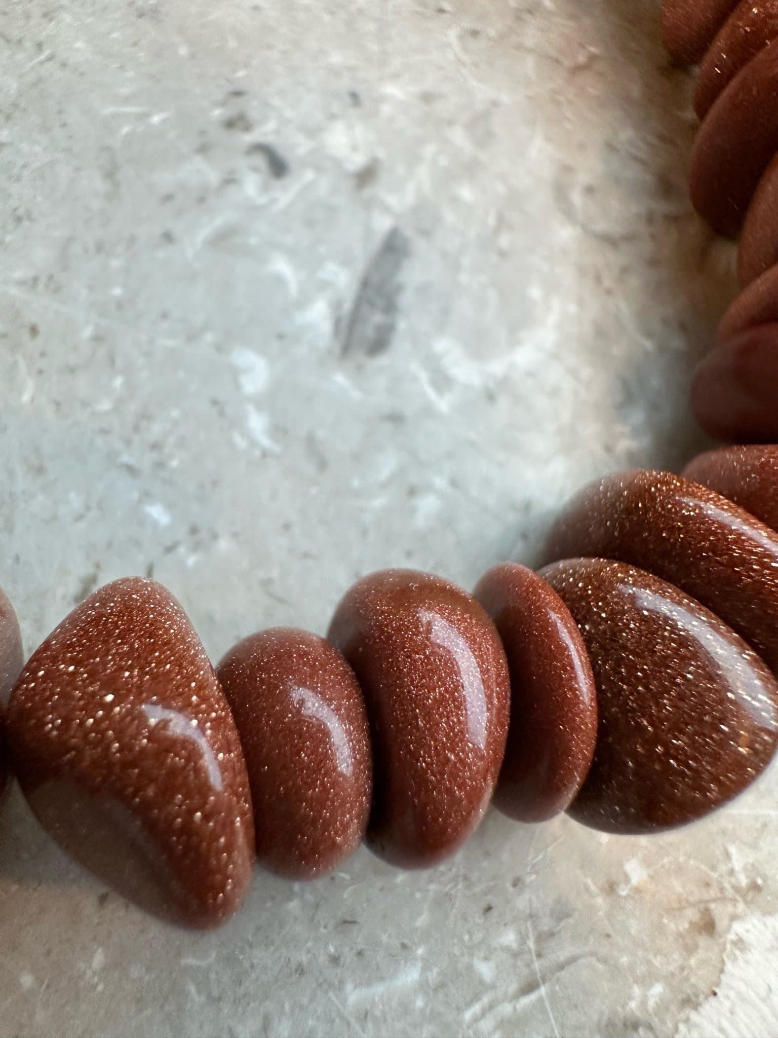 Armband med Gold stone