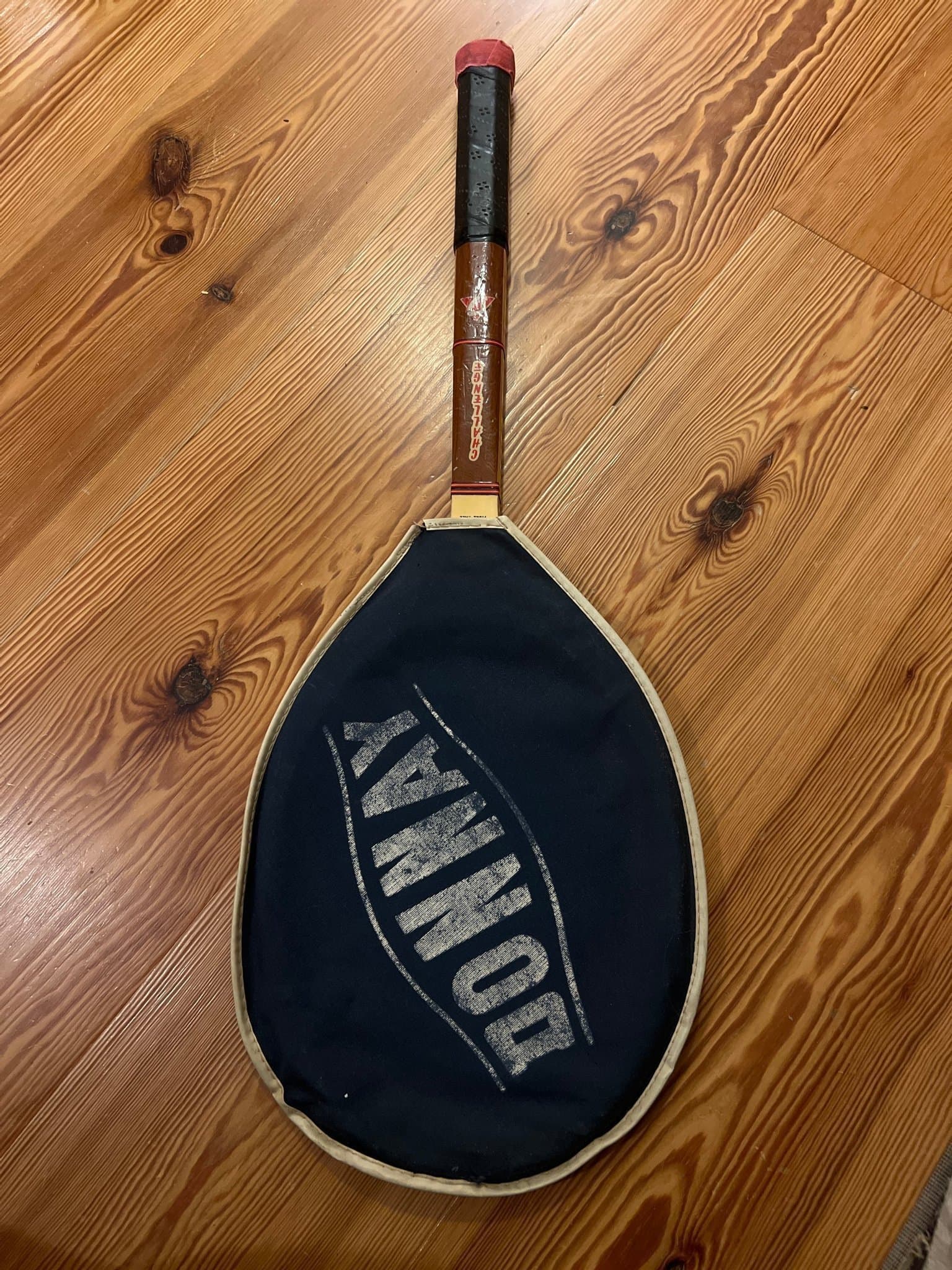 Vintage Donnay Challenge Tennisracket