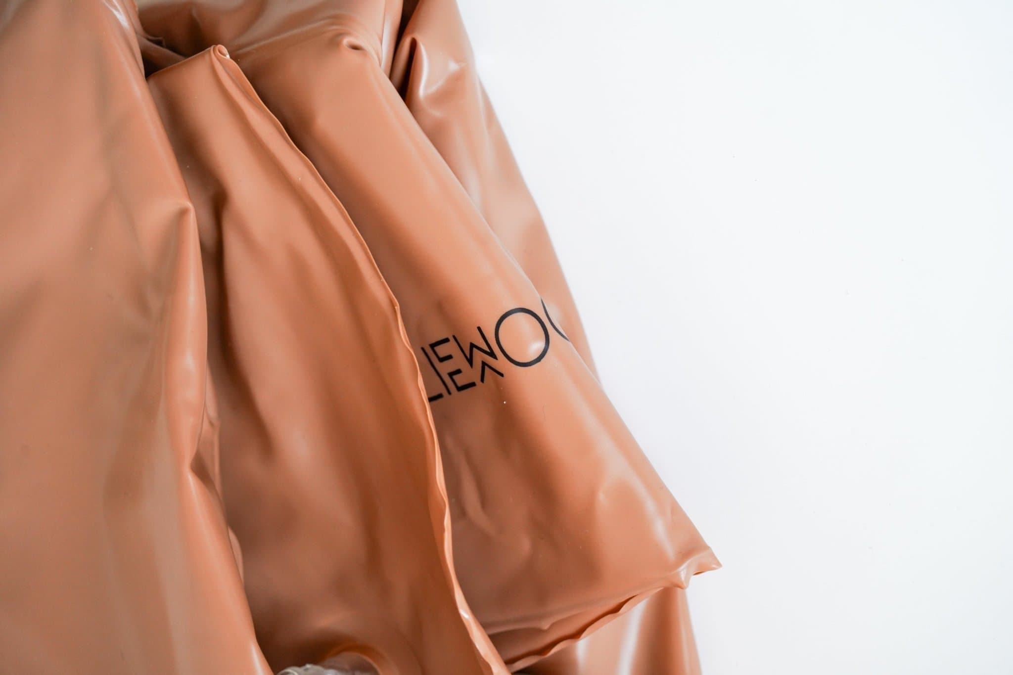 LIEWOOD CODY Baddjur - 115x89 cm - CAT Tuscany Rose - flytleksak - katt NYSKICK