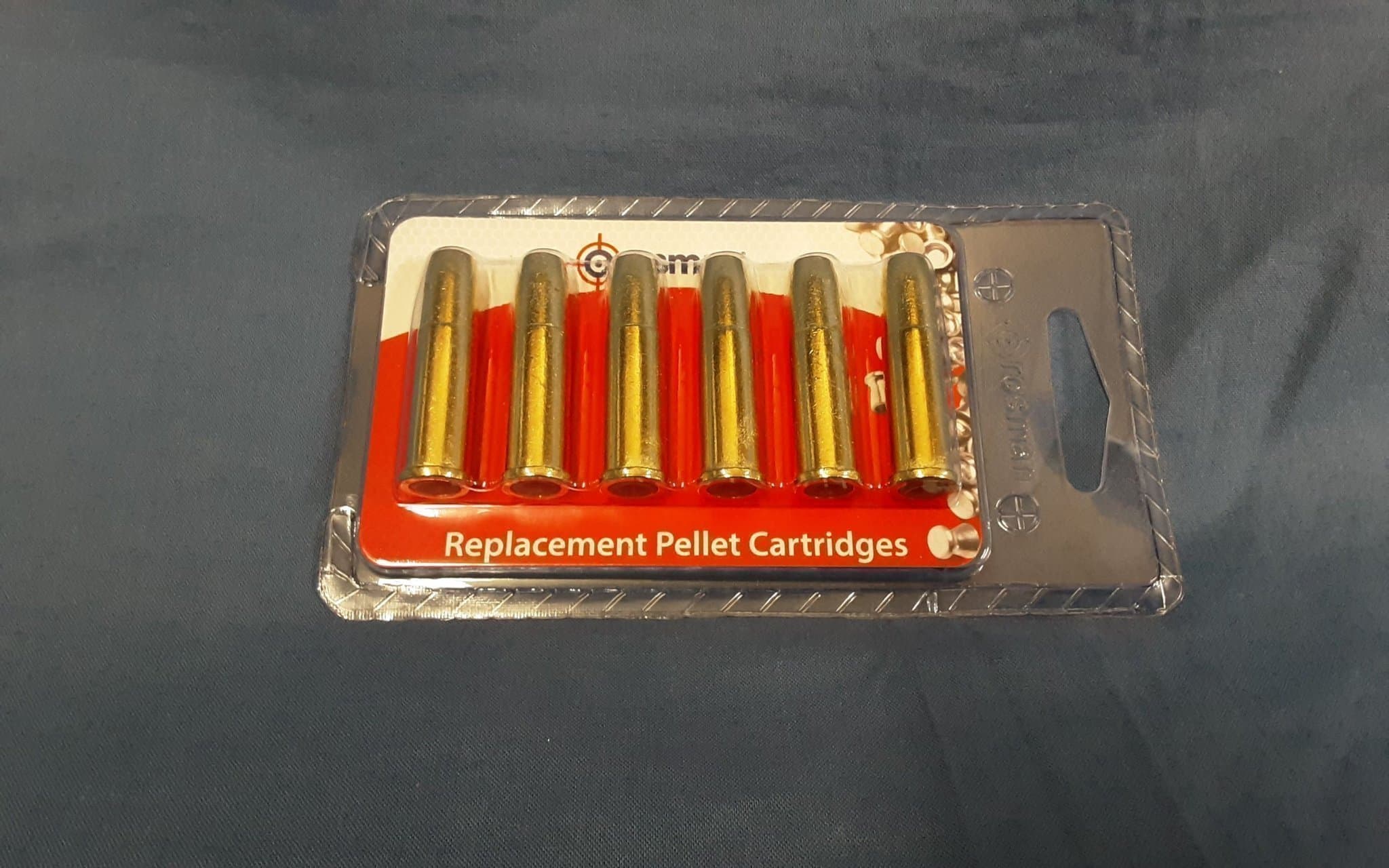 Ersättningspatroner för Crosman CO2-revolvrar. Diabol , BB.