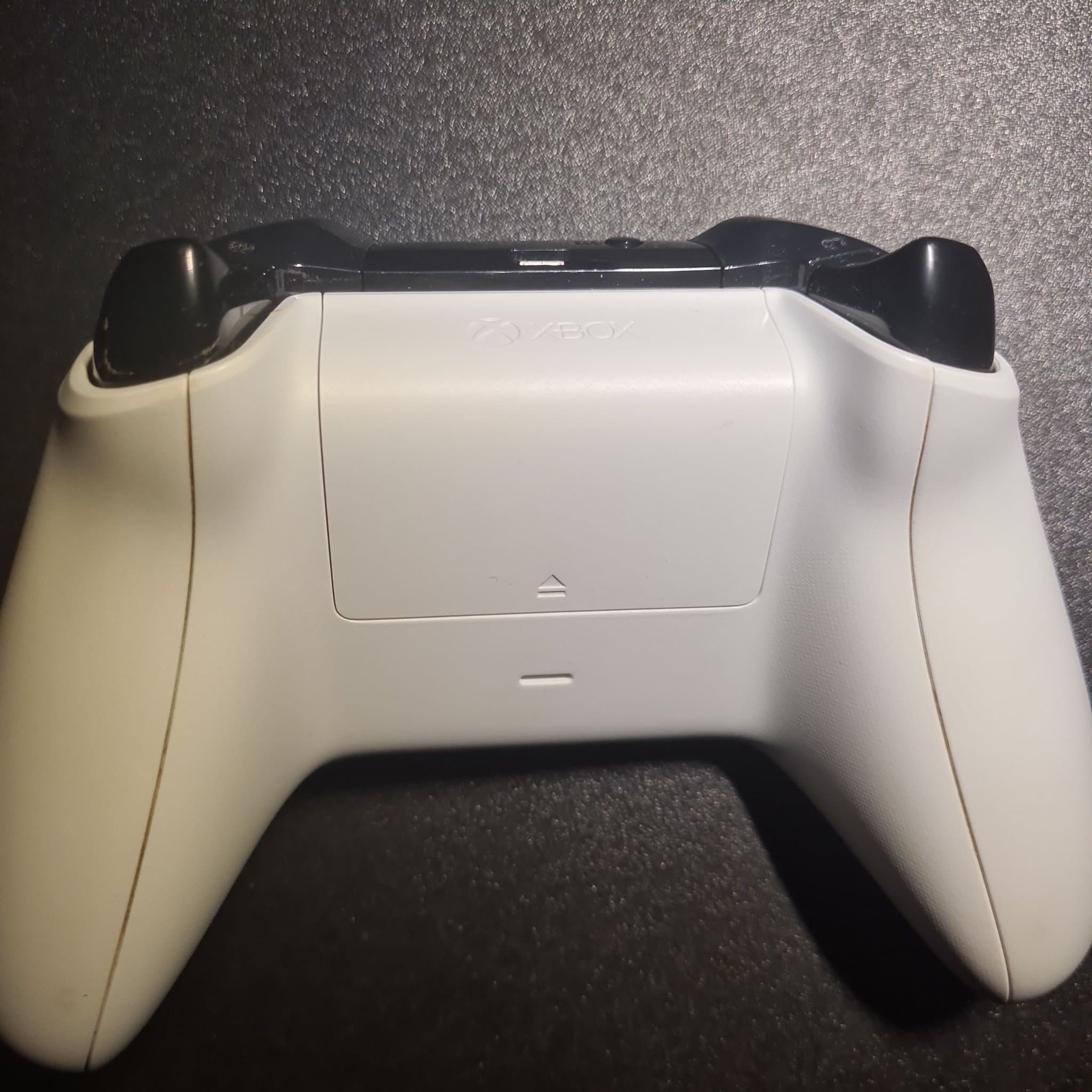 Vit Xbox One trådlös handkontroll