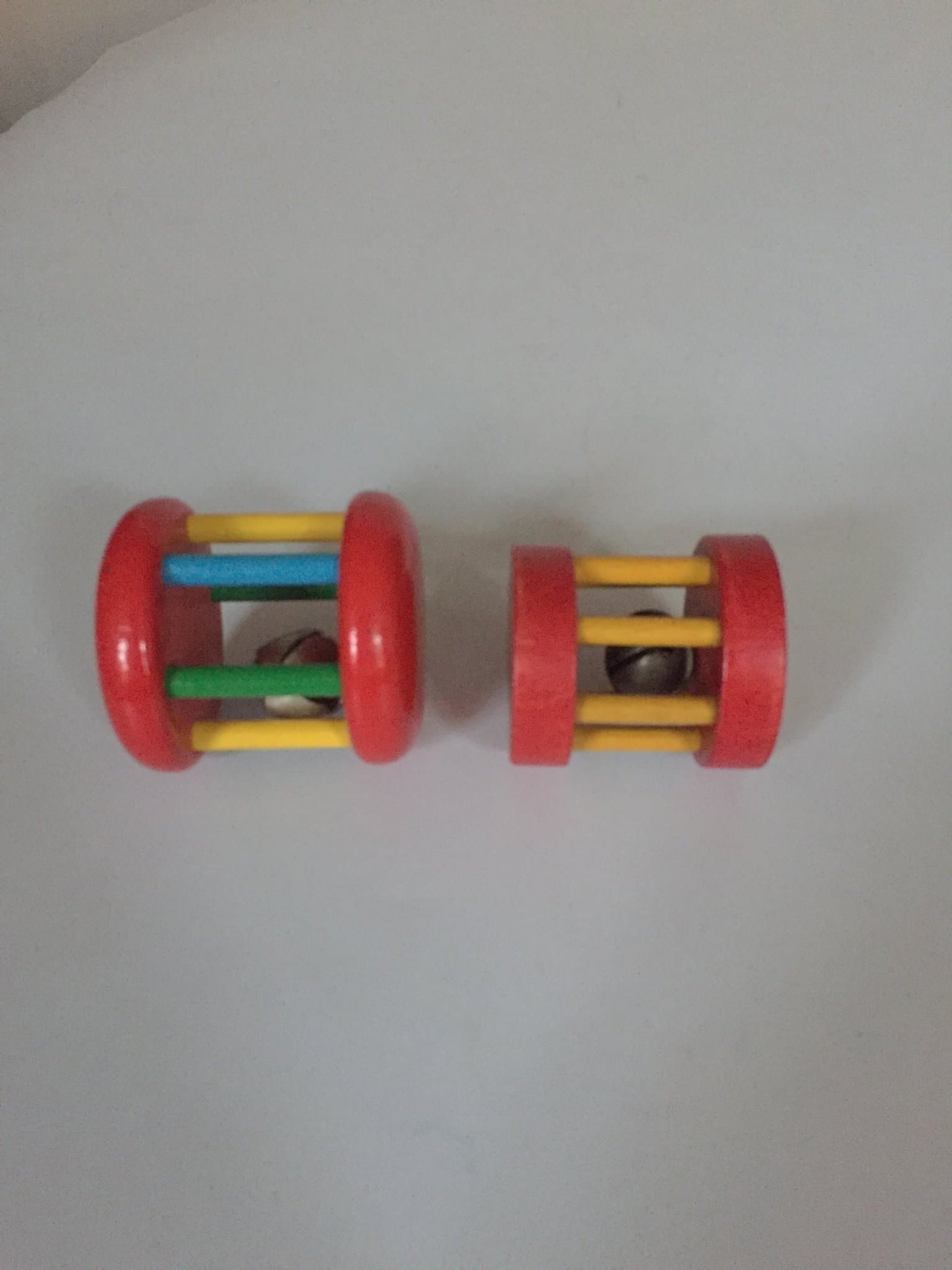 Babyskallra i trä en BRIO