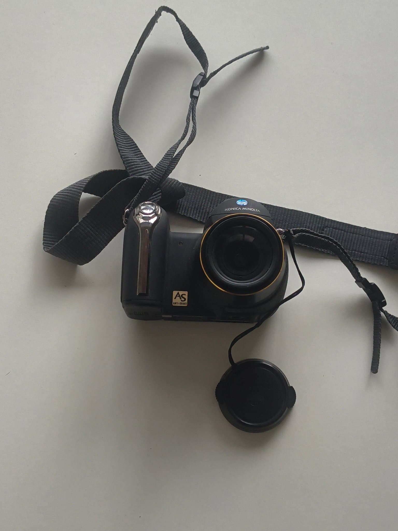 Konica Minolta DiMAGE Z6 – Testad & Fungerar – 6MP – 12× Optisk Zoom Anti-Shake