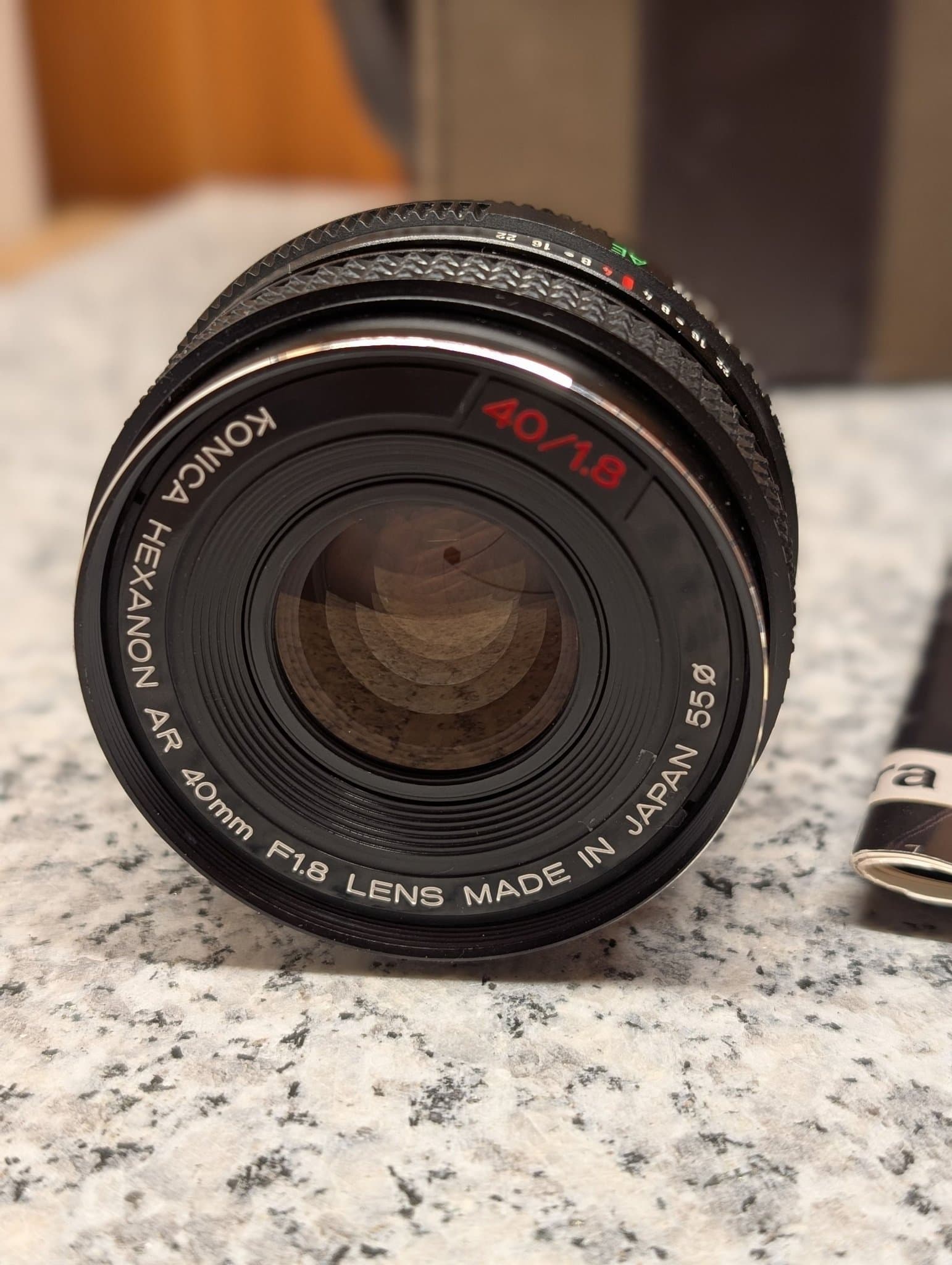 Konica FP-1 Program analog kamera med Konica Hexanon AR 40mm F1.8 lins