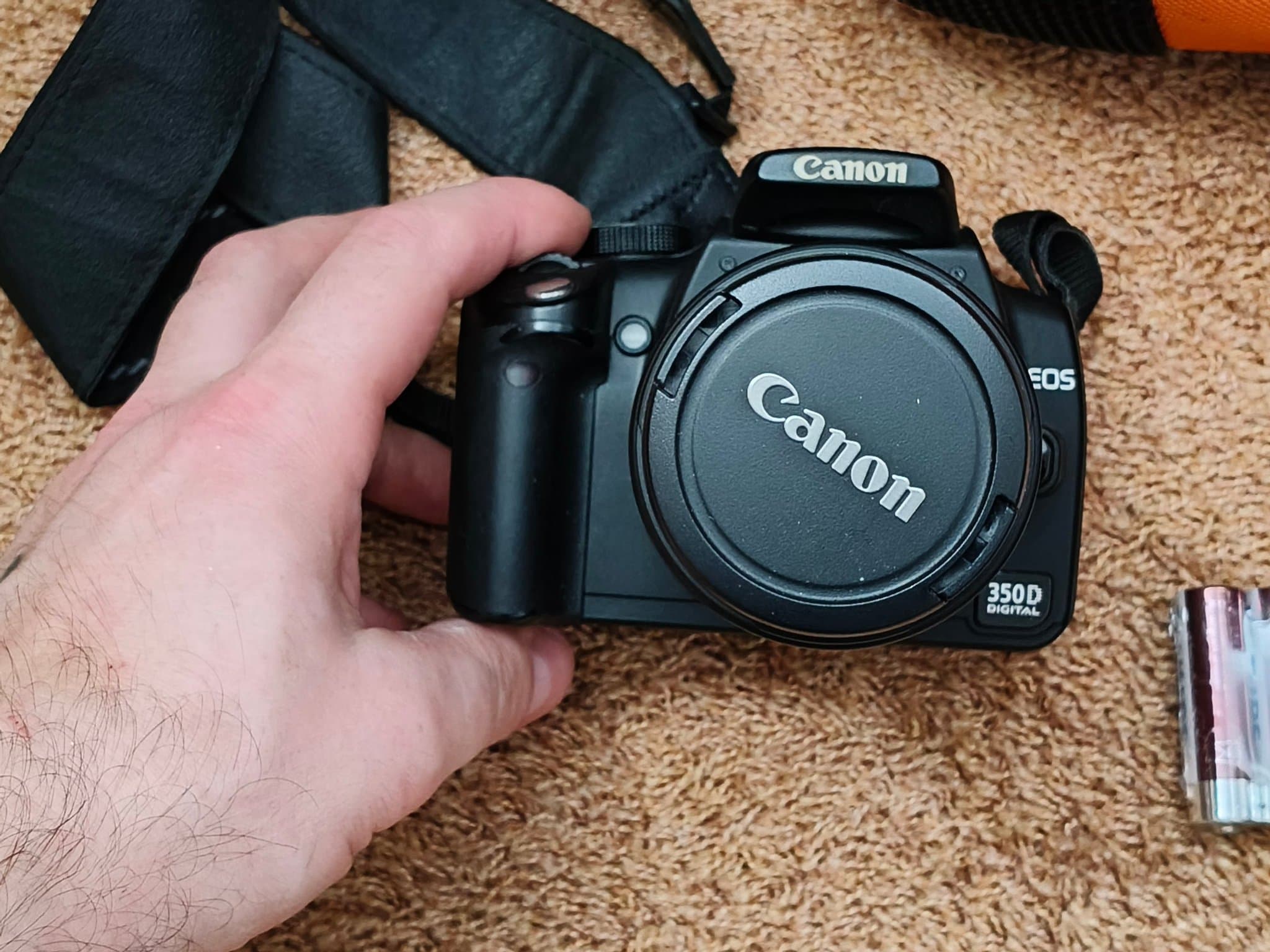 Canon EOS 350D med extra objektiv och Speedlite 430EX-blixt