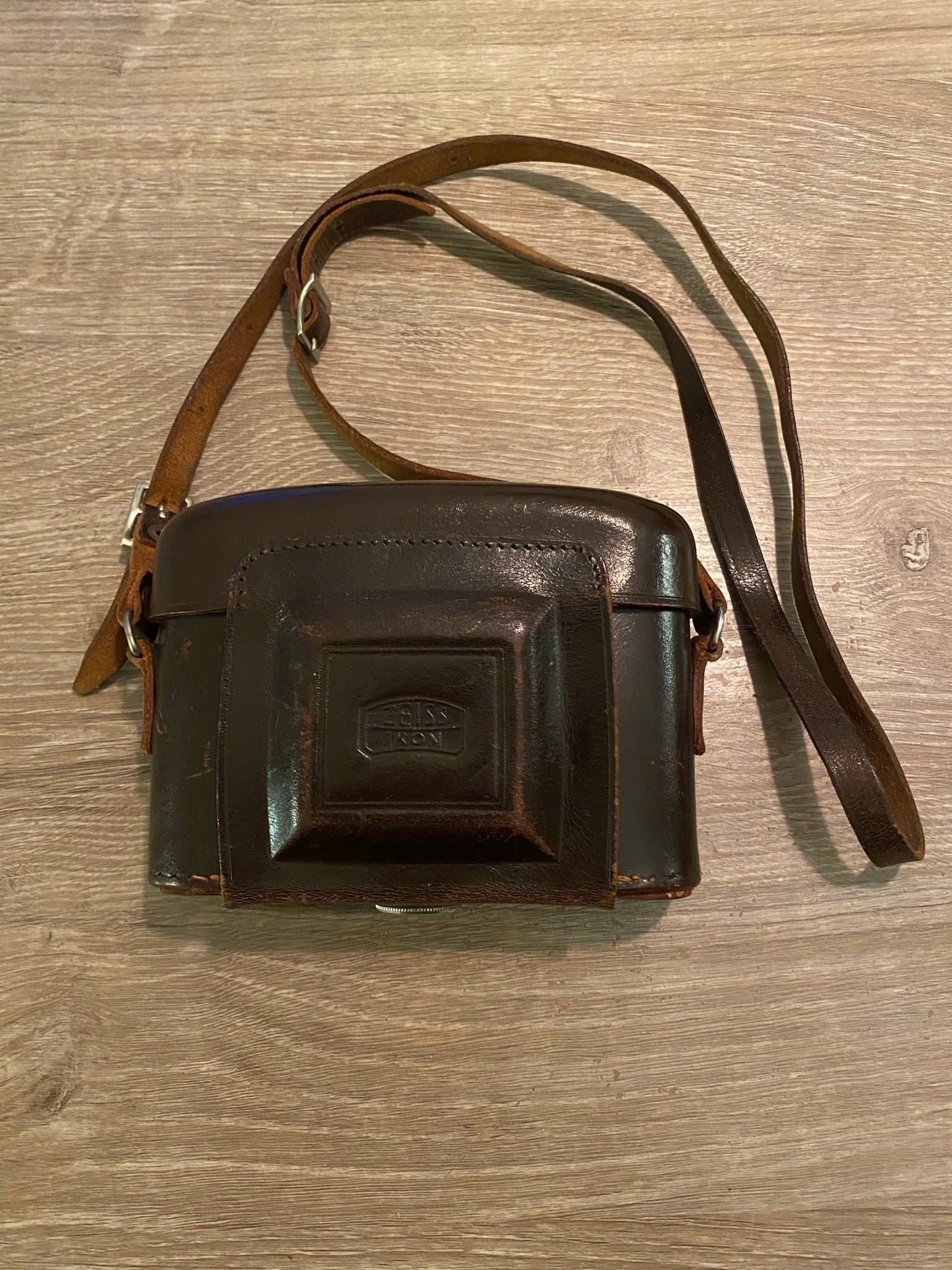 Zeiss Ikon Nettar 517/16 (120-film) från Stuttgart, Tyskland.