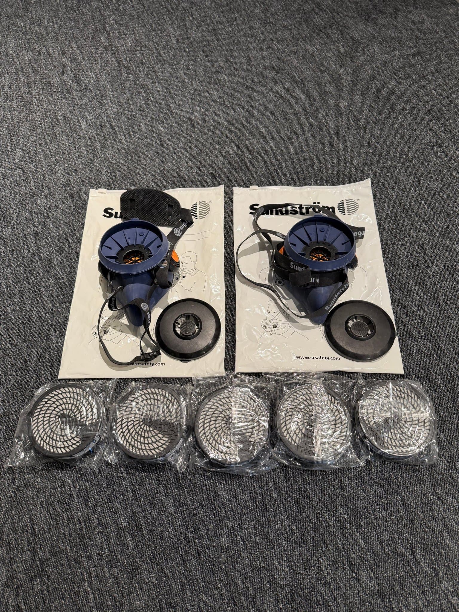 2st Sundström halvmasker SR 100, Storlek M/L, Partikelfilter SR 510 P3 R