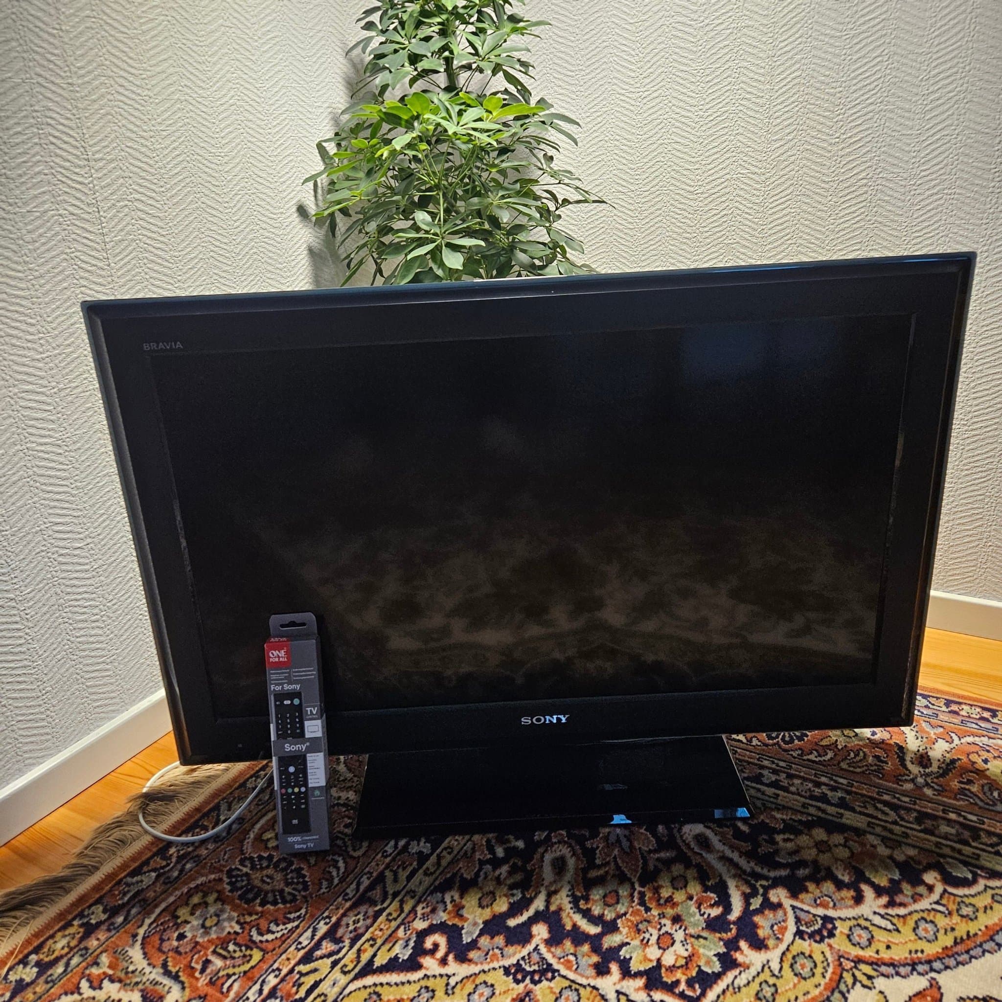 Sony Bravia LCD Digital Colour TV KDL-32P55xx