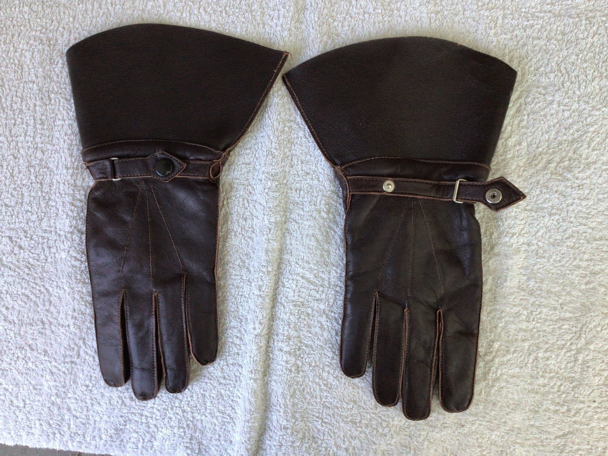 Bruna kraghandskar, mitten 1900-talet, motorhandskar