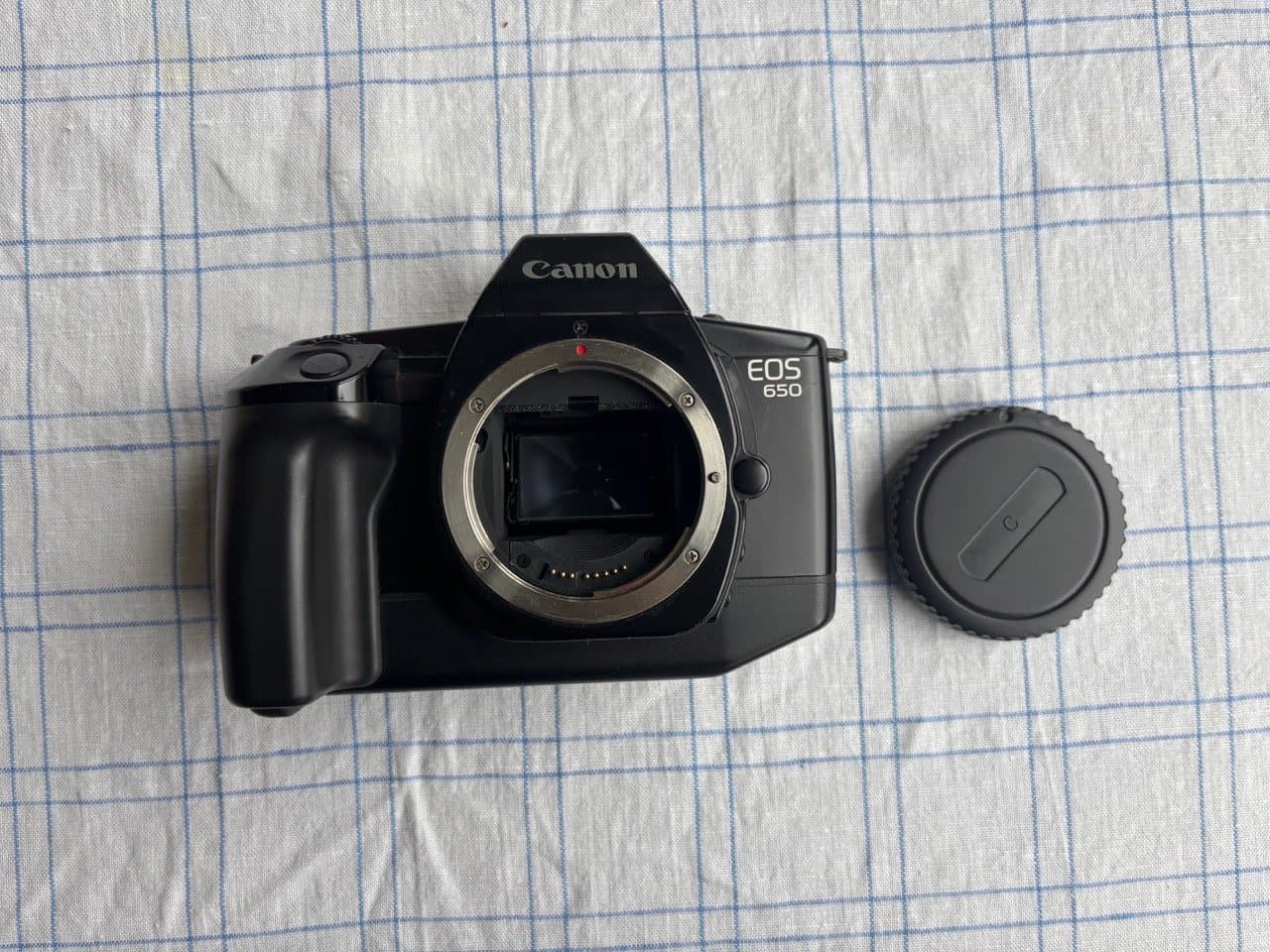 Canon EOS 650 analog systemkamera