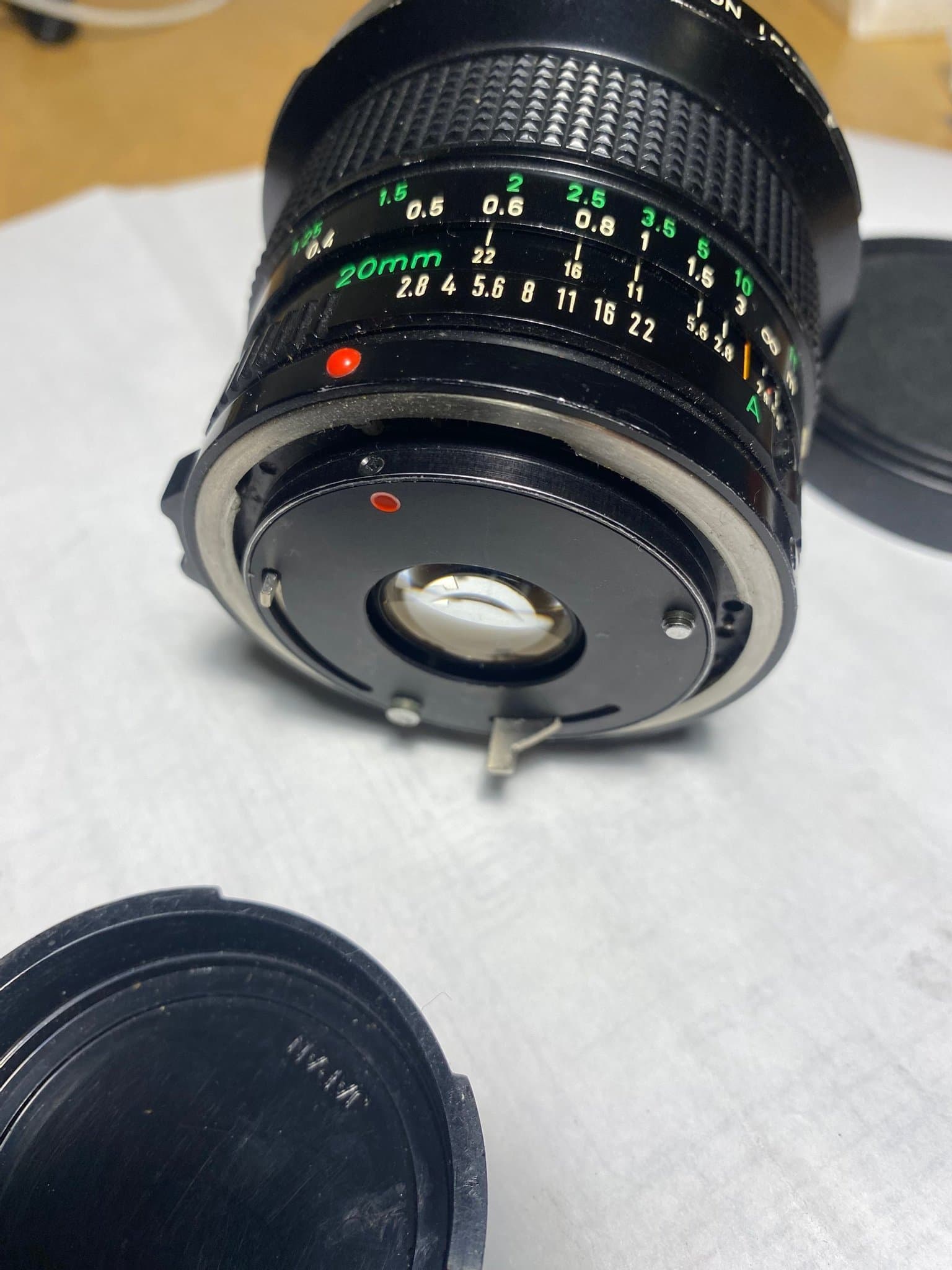 Canon FD 20mm 1:2.8 ultravidvinkel