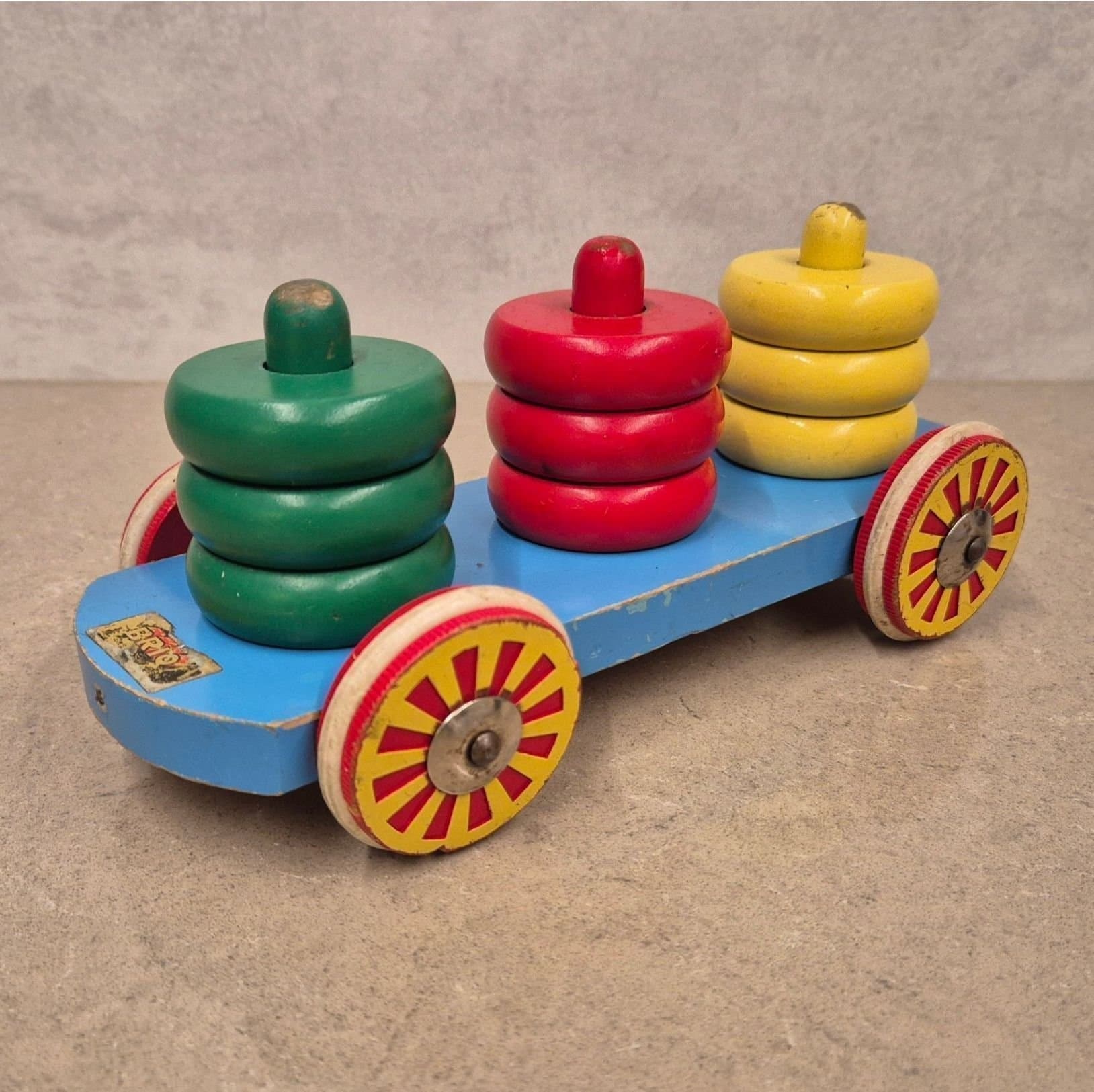 BRIO Träleksak Bil med Stapelringar - Retro - Samlarobjekt