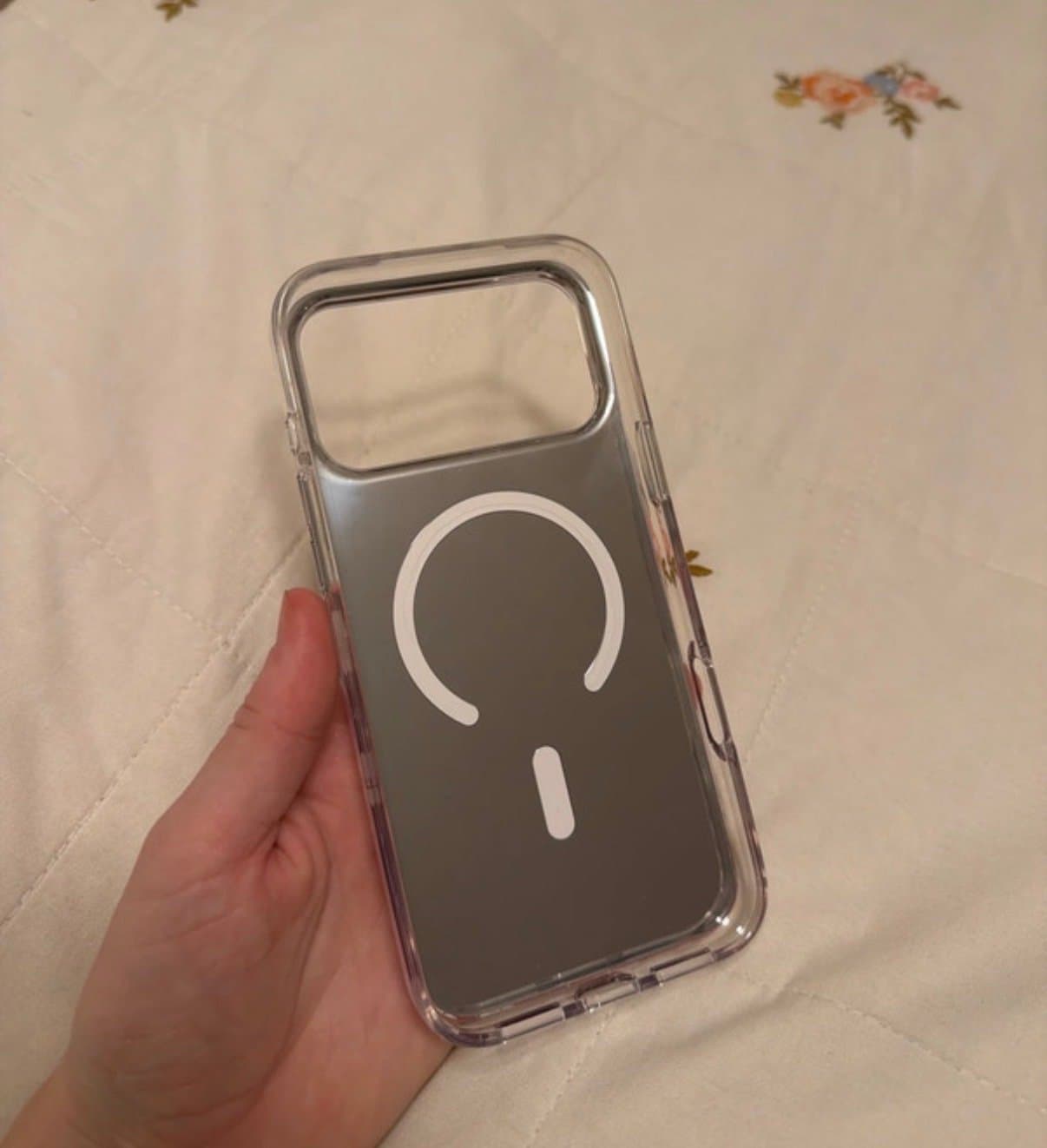 Idéal of Sweden skal för iPhone 17 Pro Max