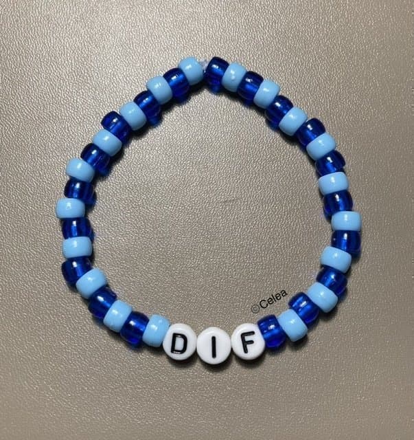 DIF elastiskt armband fotboll accessoar budskapsarmband