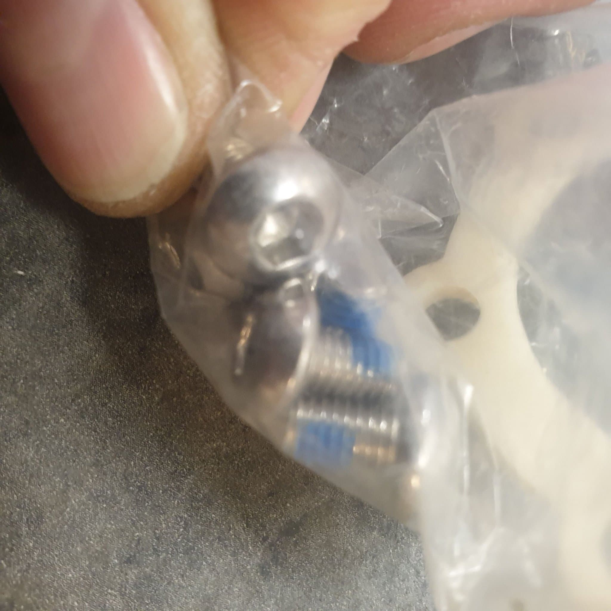 Skivbromsdelar för cykel monteringskit skruvar plus shim i plast