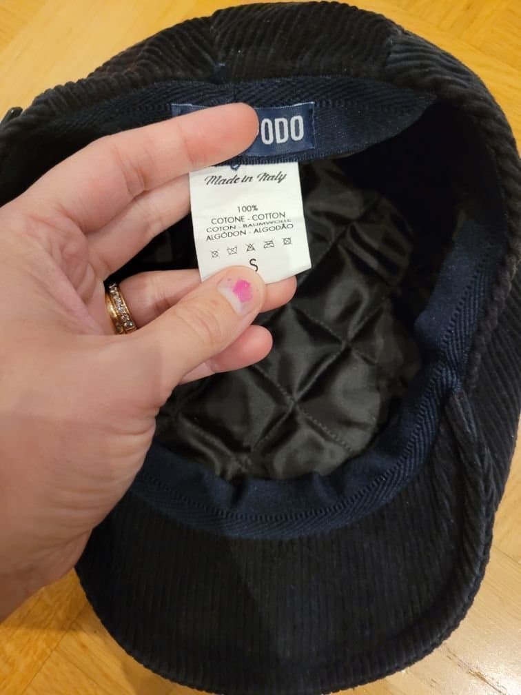 Lipodo svart keps, storlek S