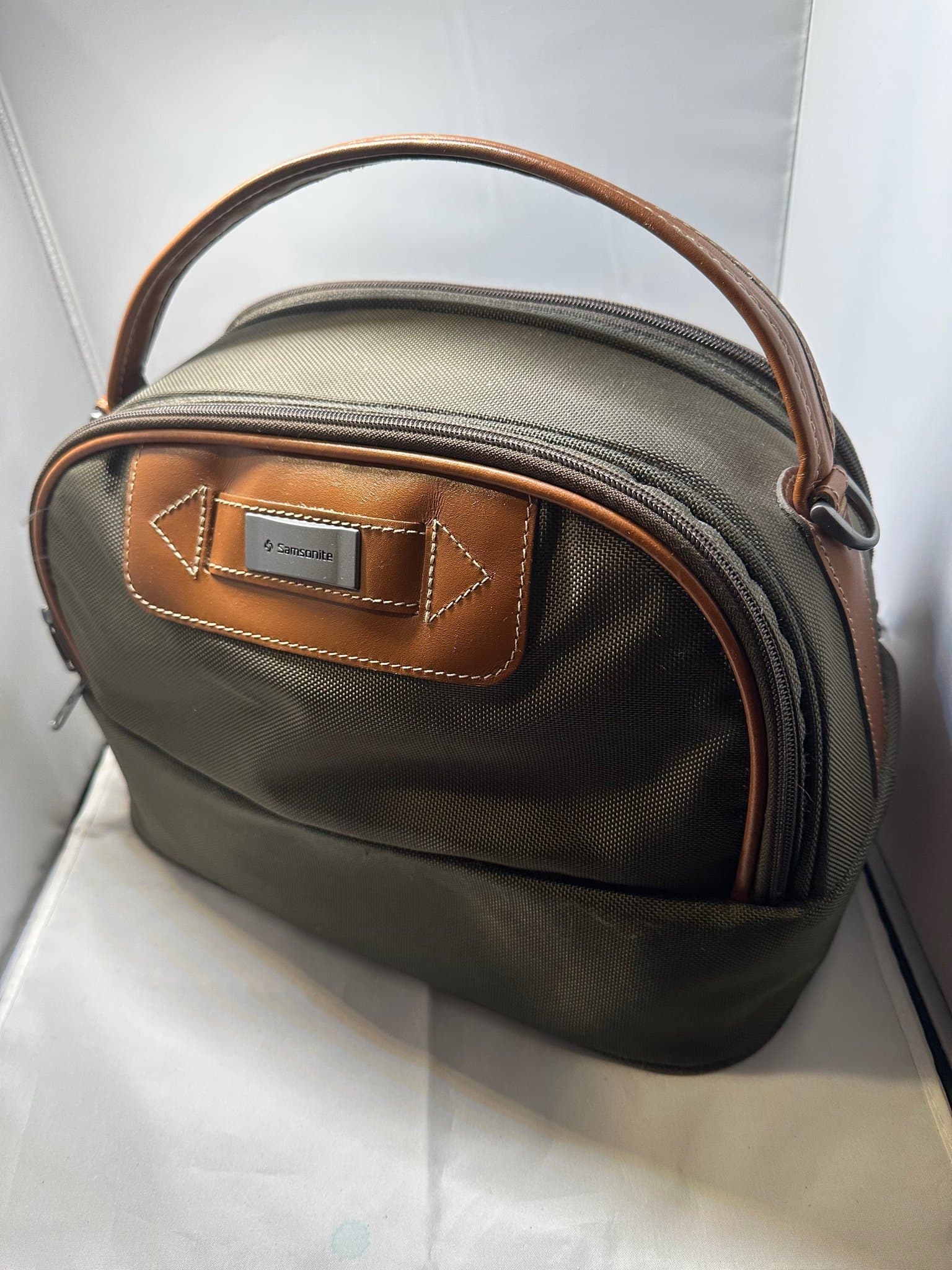 Resväska Samsonite Vanity Travel Bag Necessär Beauty Toilet tote case