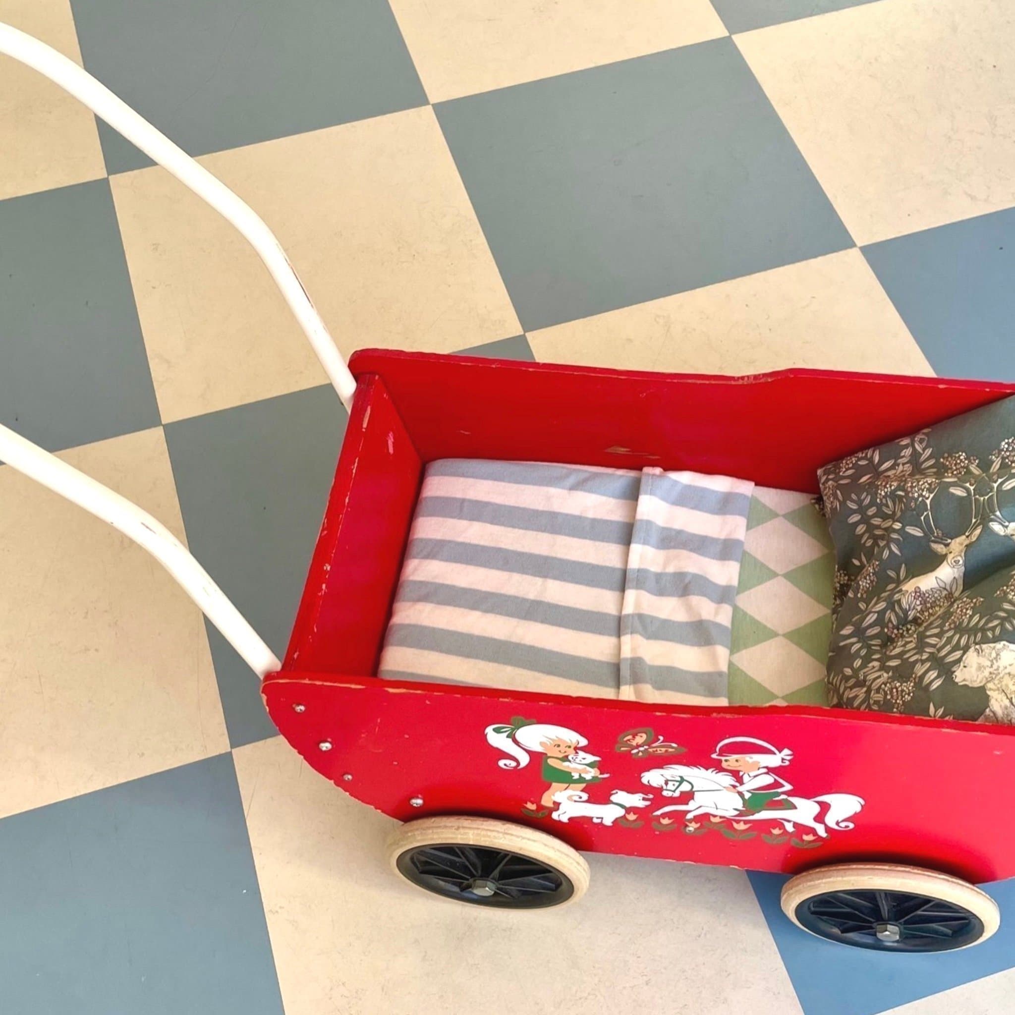 Retro Dockvagn i Trä, Brio