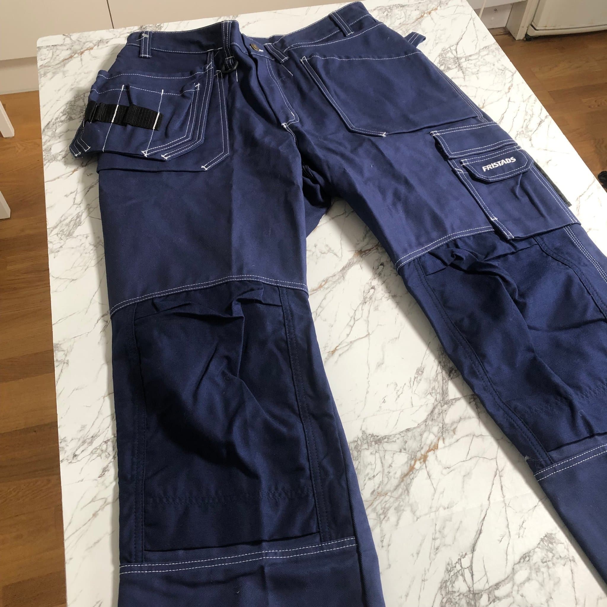 Fristads arbetsbyxor, mörkblå, förstärkta knän, 90 cm midja