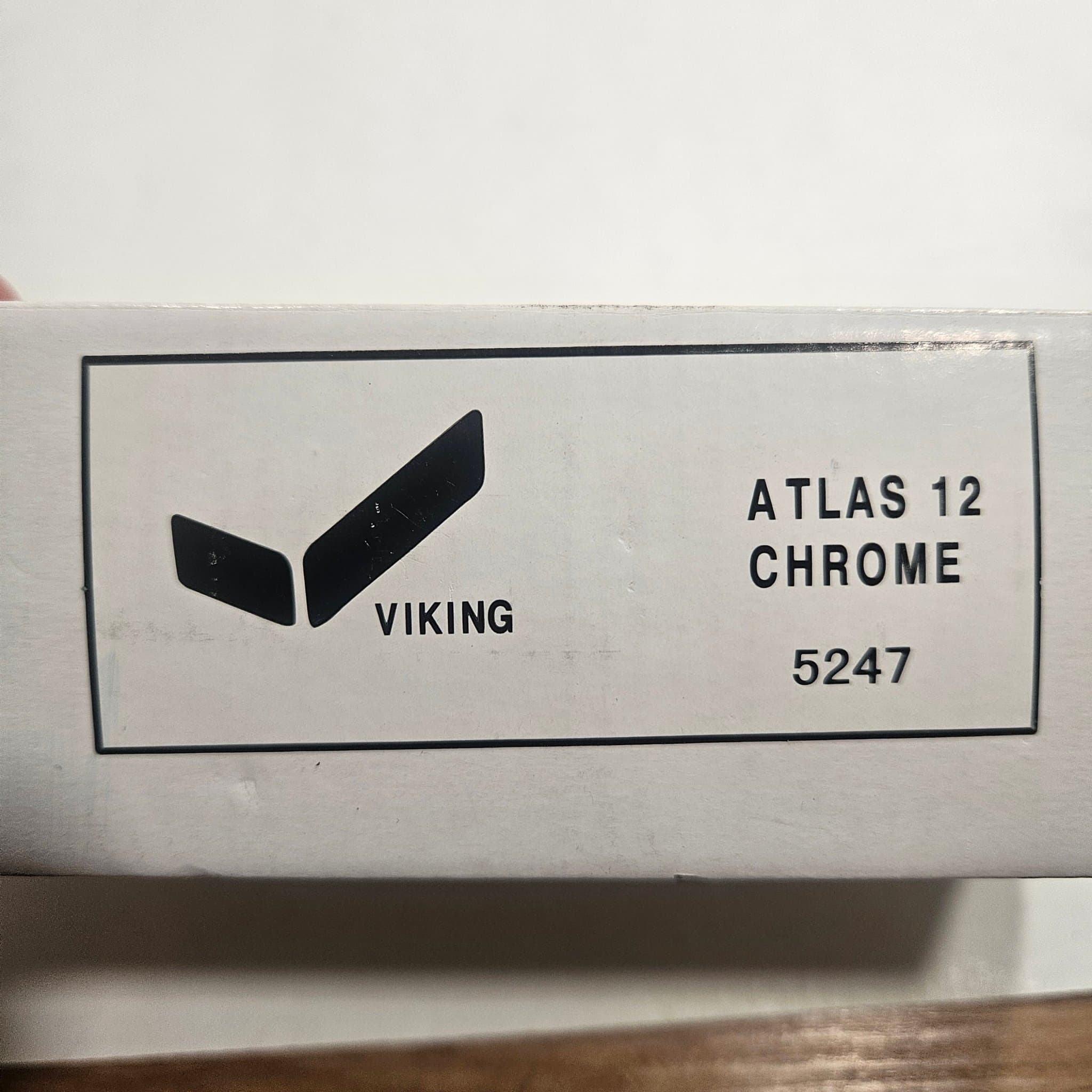 Sängben från Viking i krom. Nypris 1000:-