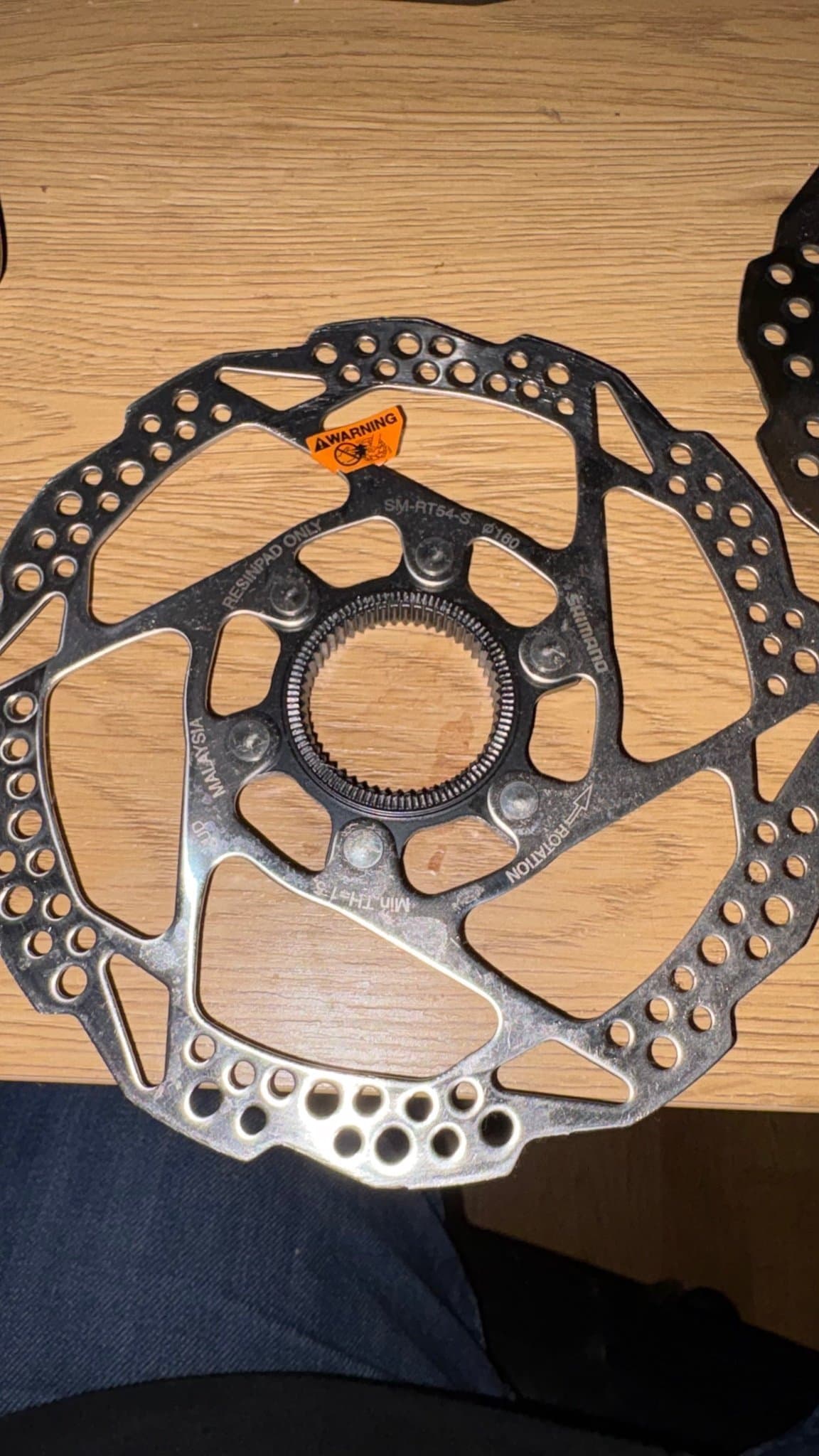 Shimano bromsskivor SM-RT54-S och SM-RT10-S