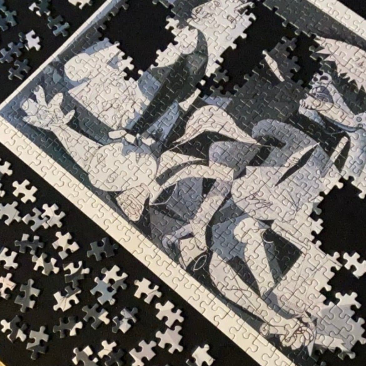 Pussel 800 bitar • Picasso • Guernica