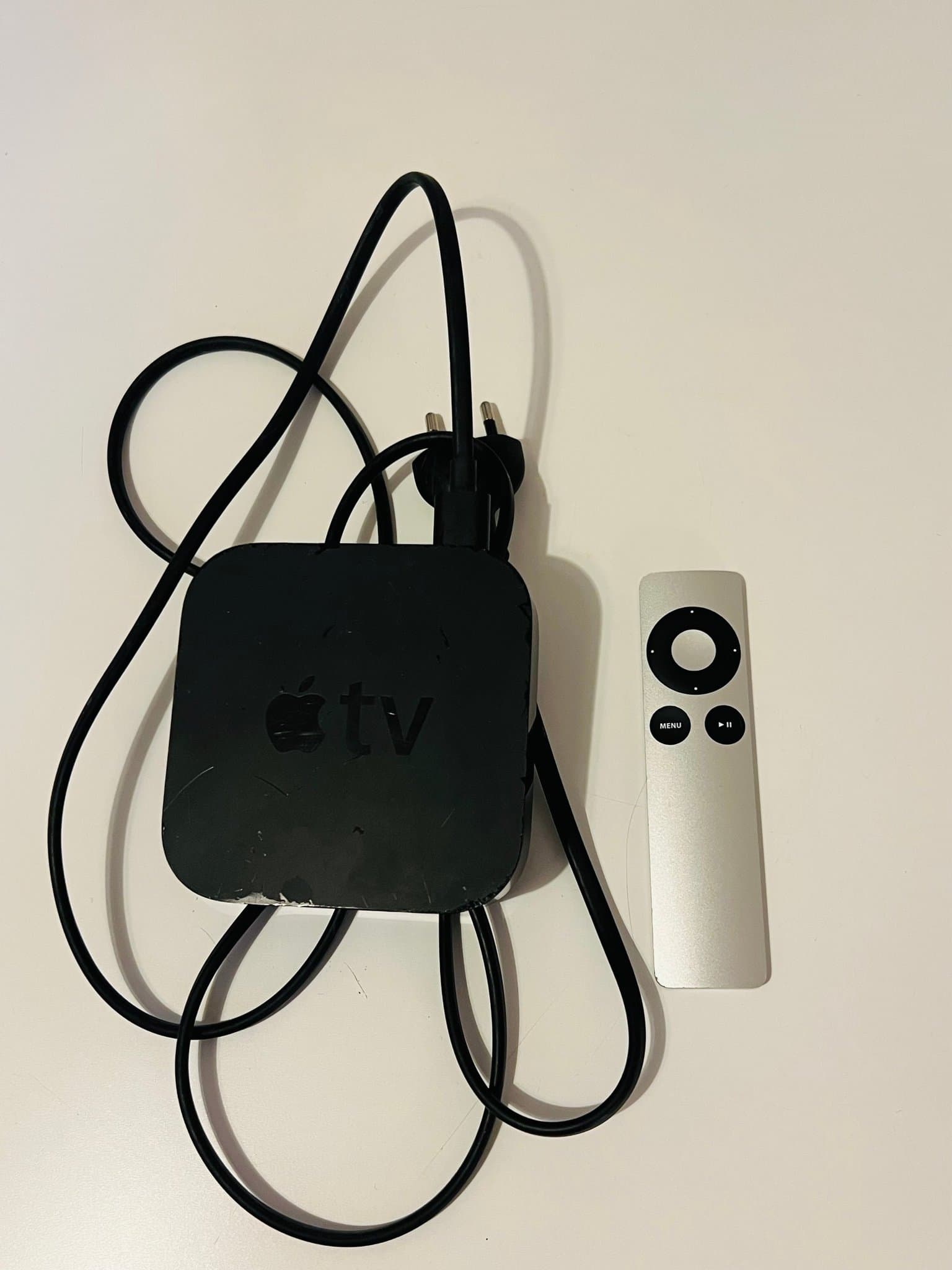 Apple TV med fjärrkontroll