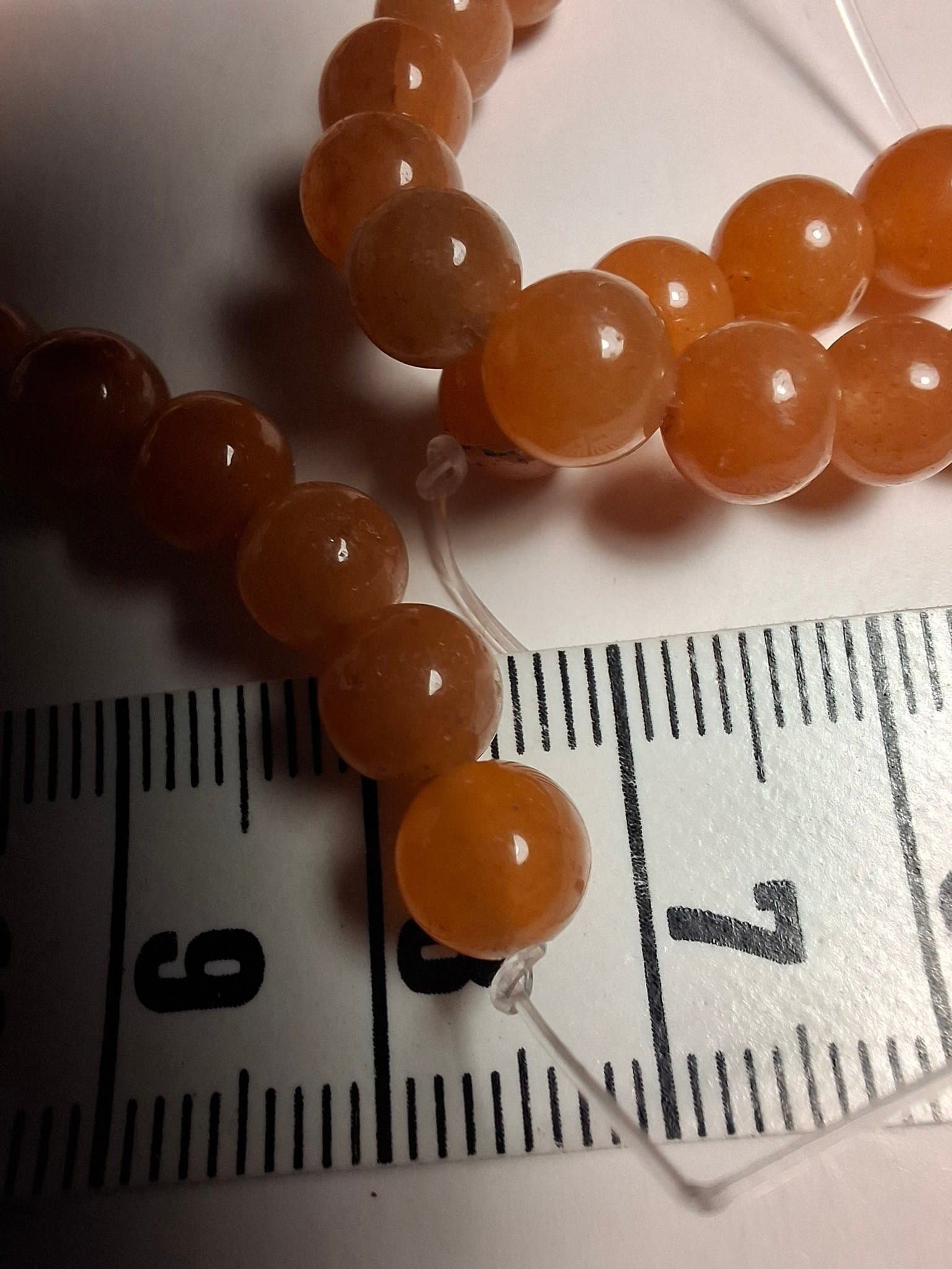 Sträng Aventurin 40 cm lång. Pärla 6 mm.