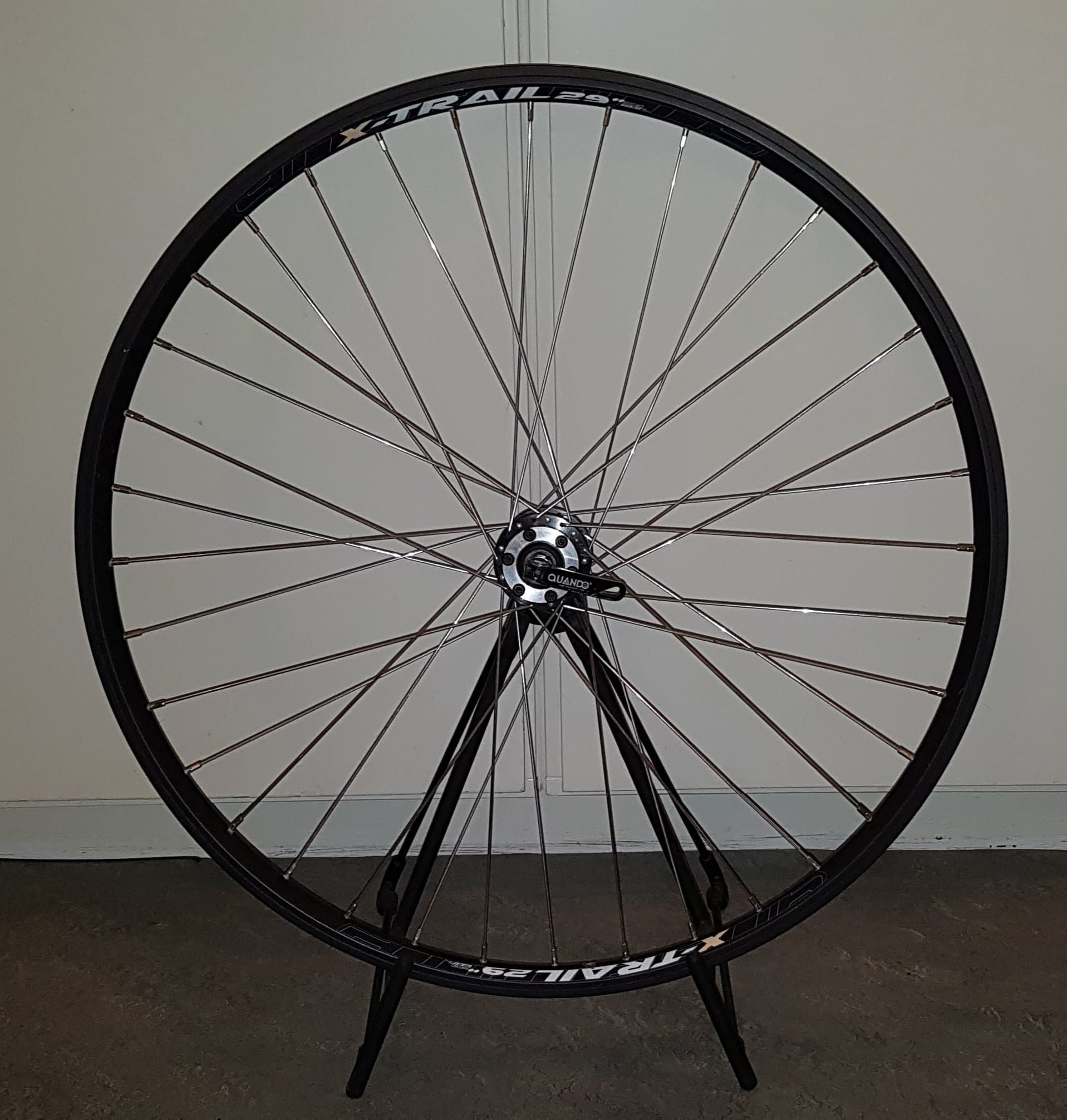 Cykel framhjul ETRTO 622-19 29".