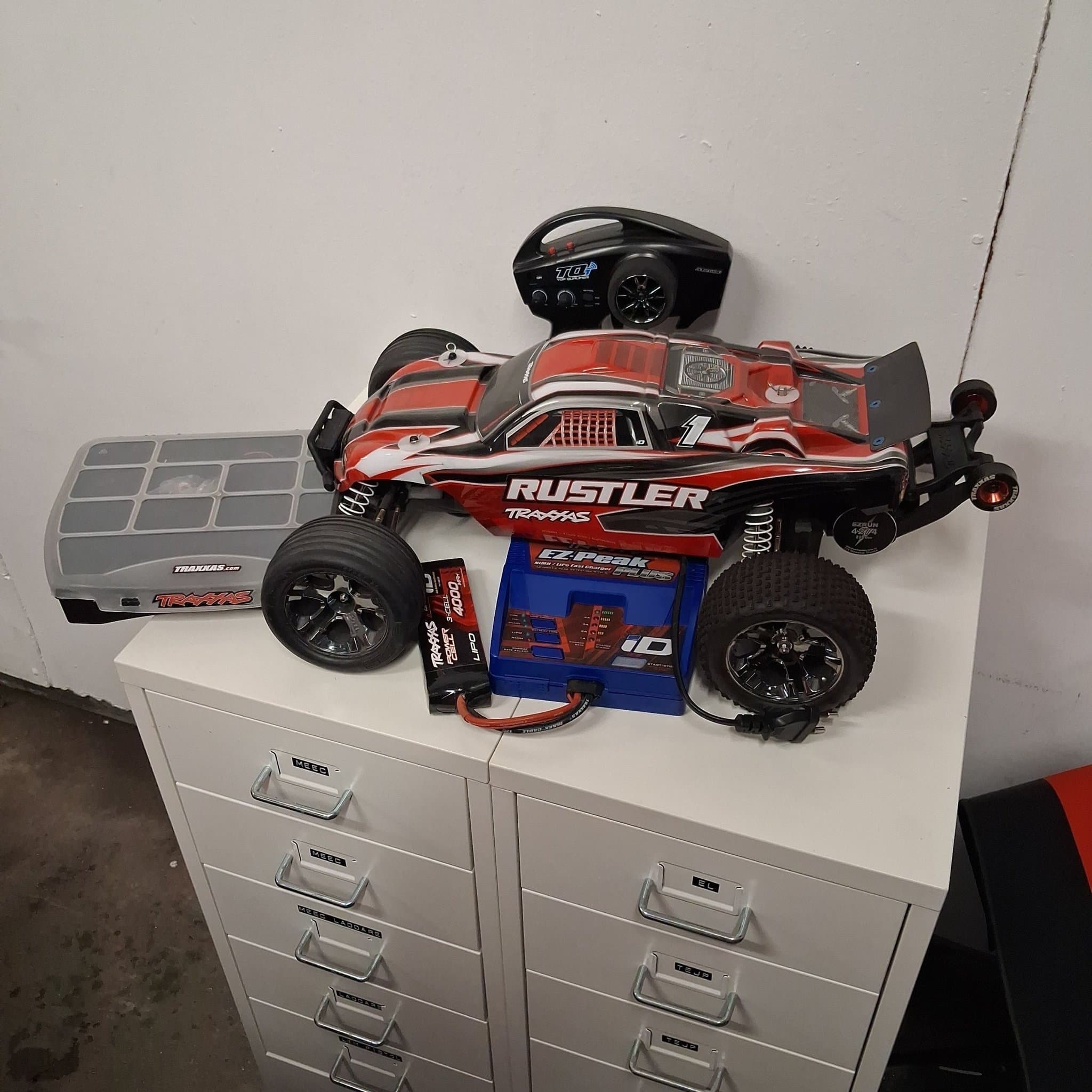 Traxxas Rustler 1:10r RC Bil Borstlös Tsm 3 Till 6s