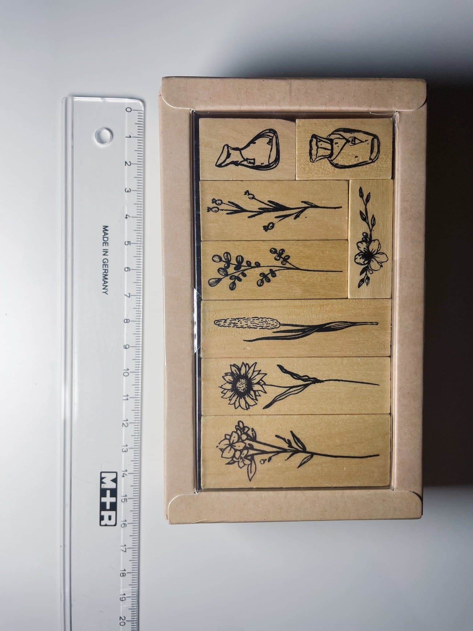 NY! Scrapbooking wooden stamps "Växter"