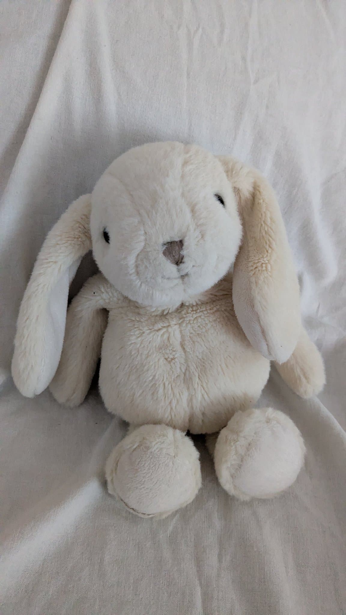 Bukowski Kanin Gosedjur 27cm lång utan öronen 35cm långt med öronen