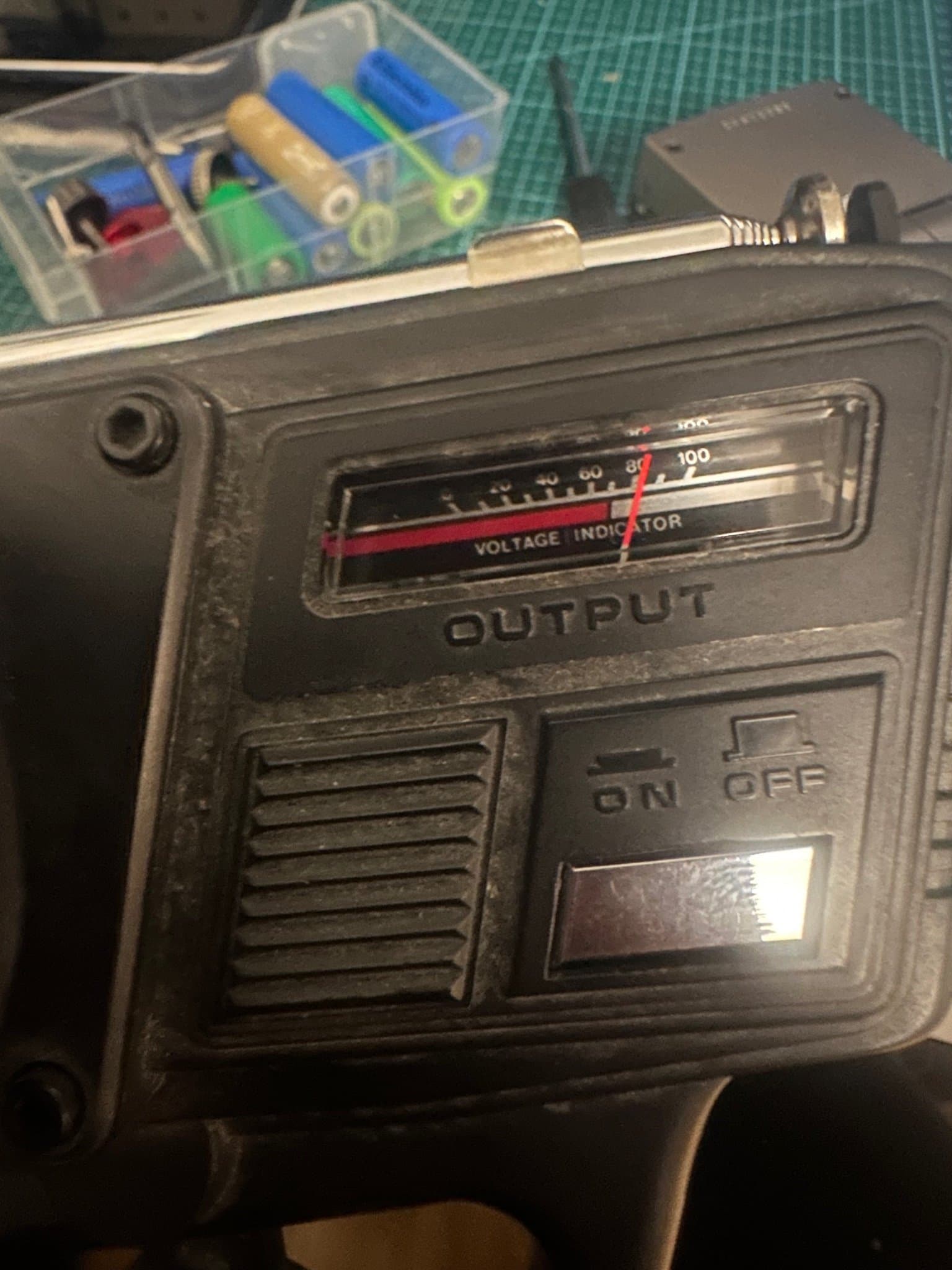 Futaba Megatech Junior FP-T2PBK Radiostyrning